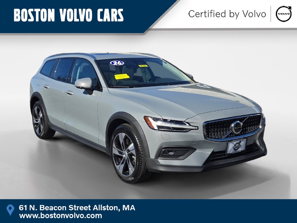 2026 Volvo V60 Cross Country B5 Plus Wagon