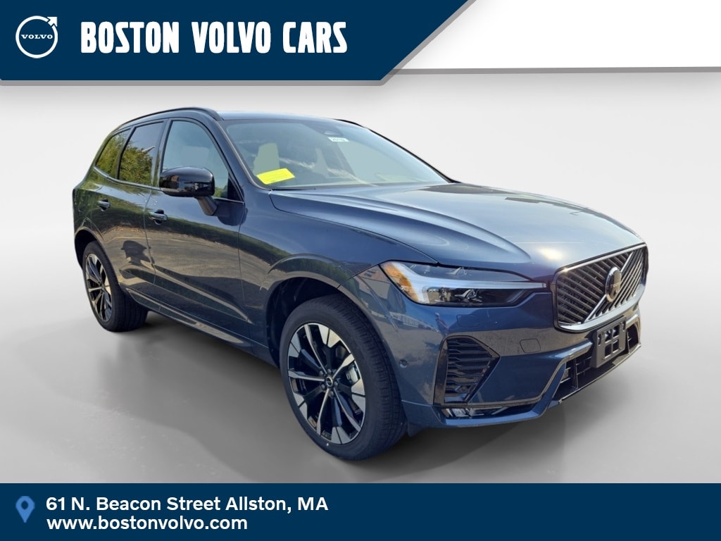 2026 Volvo XC60 Plus's photo