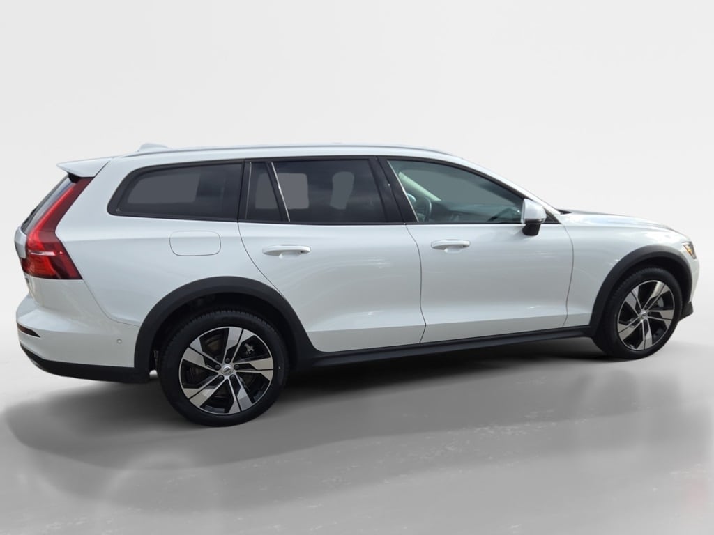 Certified 2024 Volvo V60 Cross Country B5 Plus Wagon