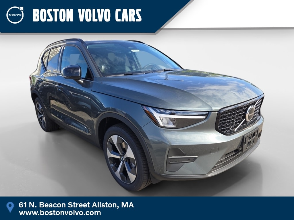 2026 Volvo XC40