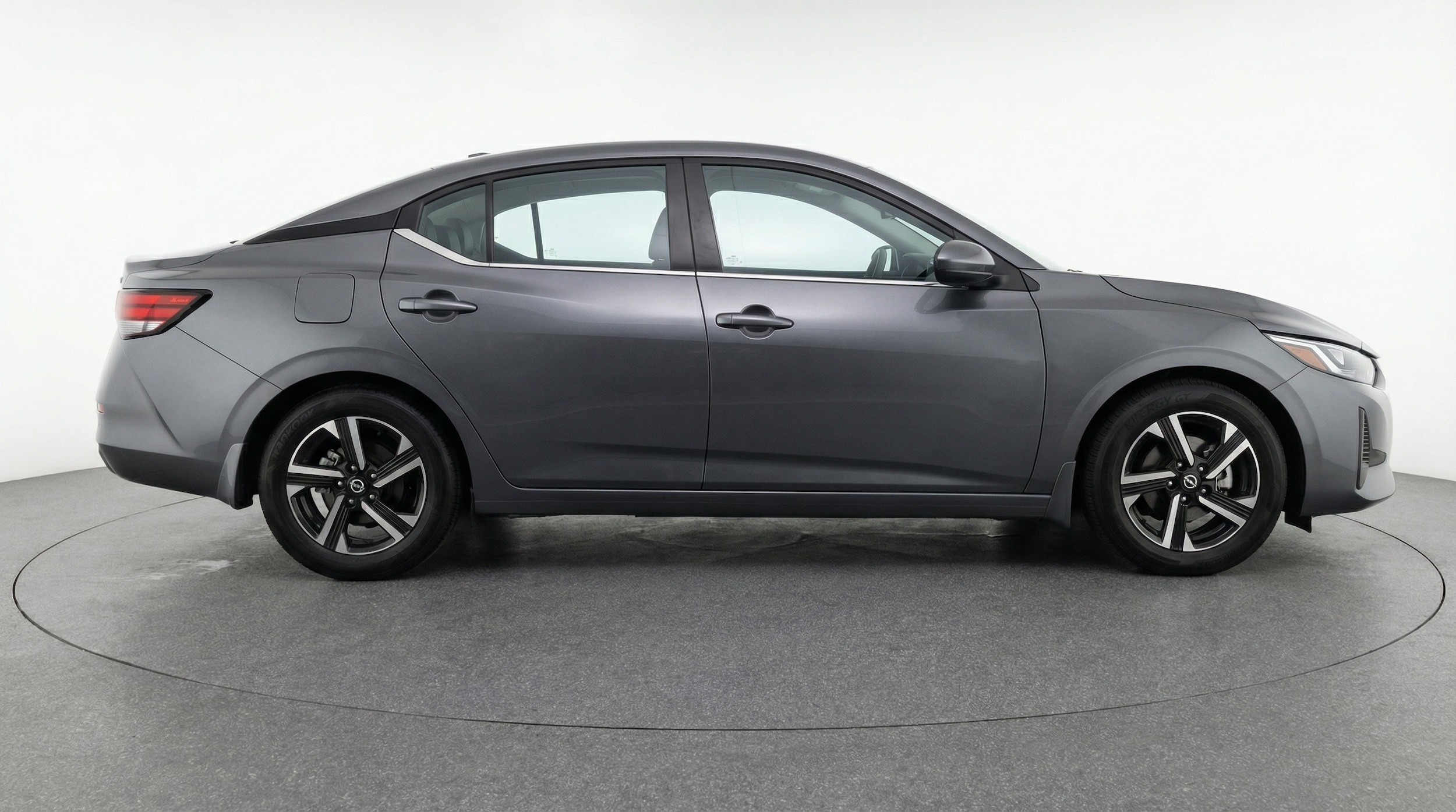 Thumbnail: 2025 Nissan Sentra - 8