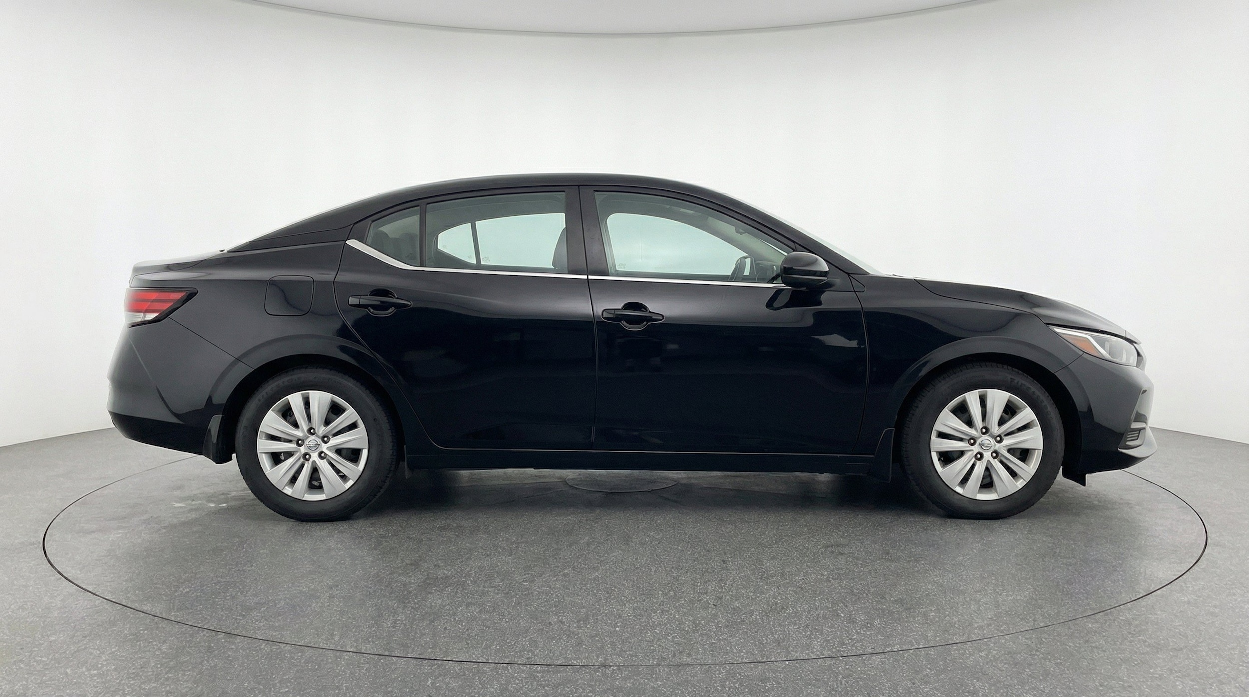 Thumbnail: 2025 Nissan Sentra - 11