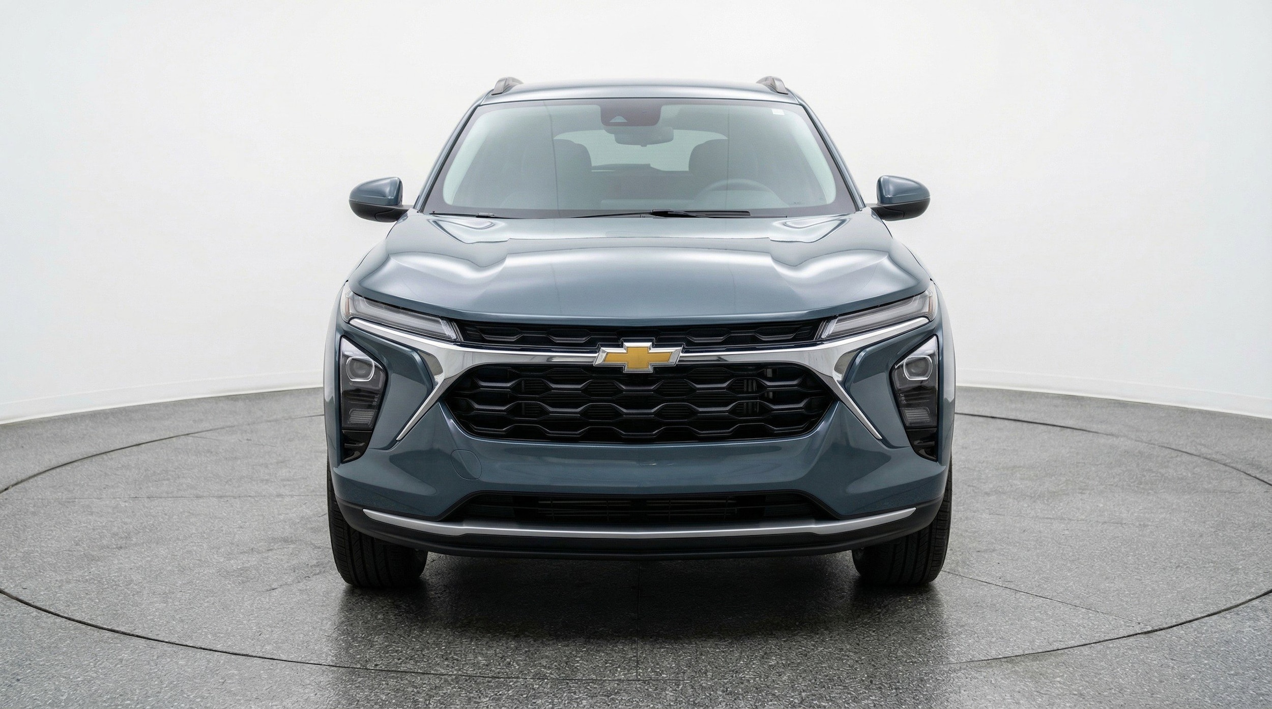 Thumbnail: 2025 Chevrolet Trax - 2
