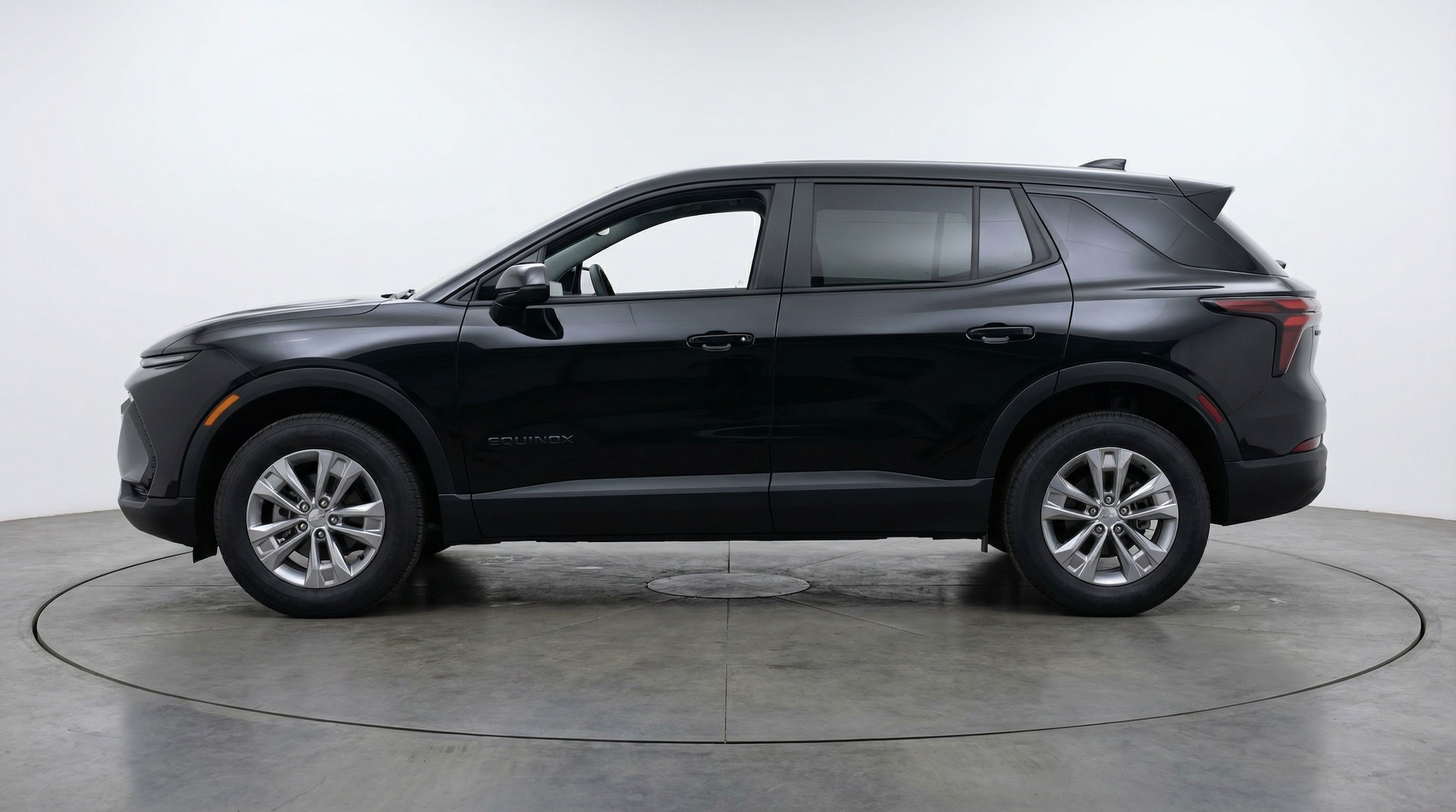 Thumbnail: 2025 Chevrolet Equinox - 4