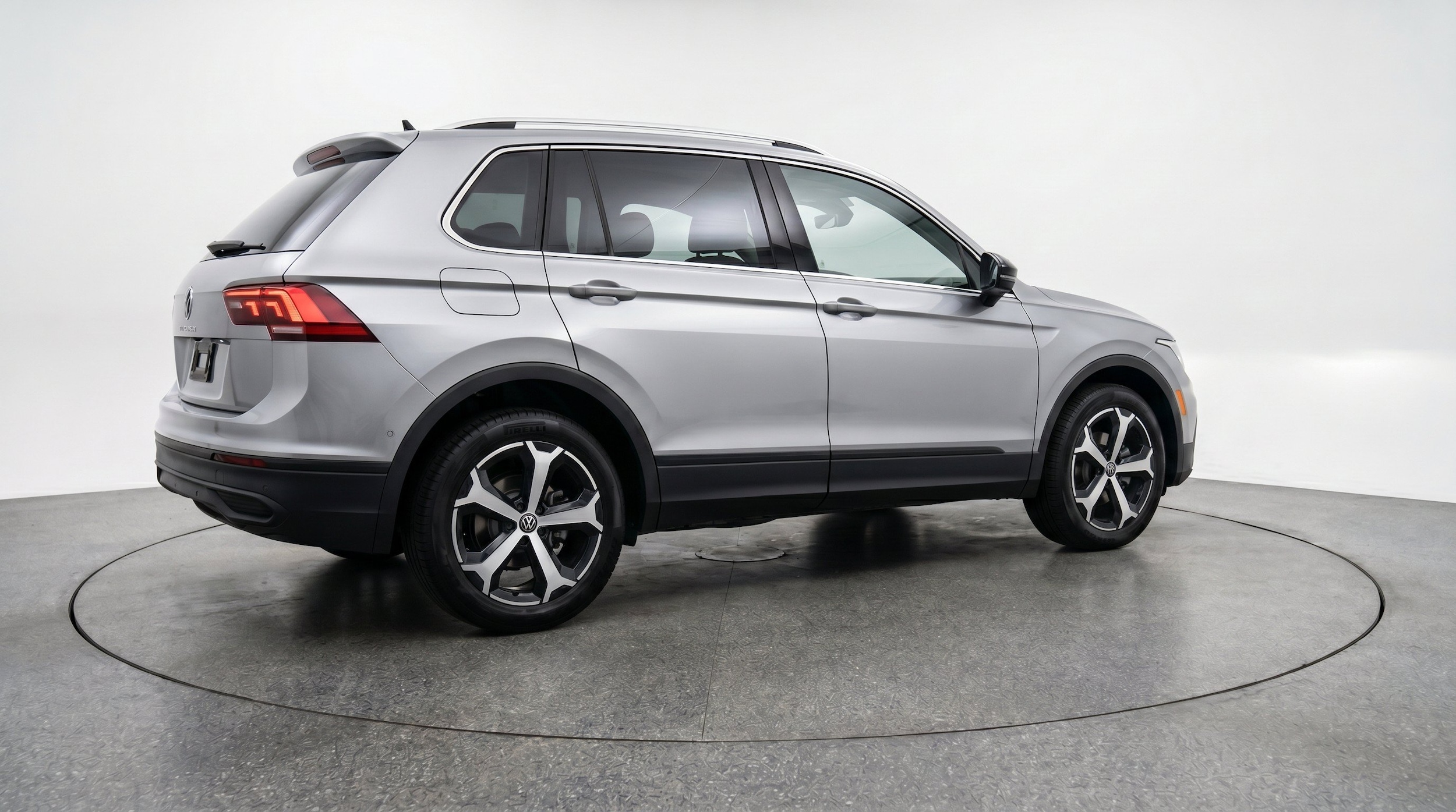 Thumbnail: 2026 Volkswagen Tiguan - 9