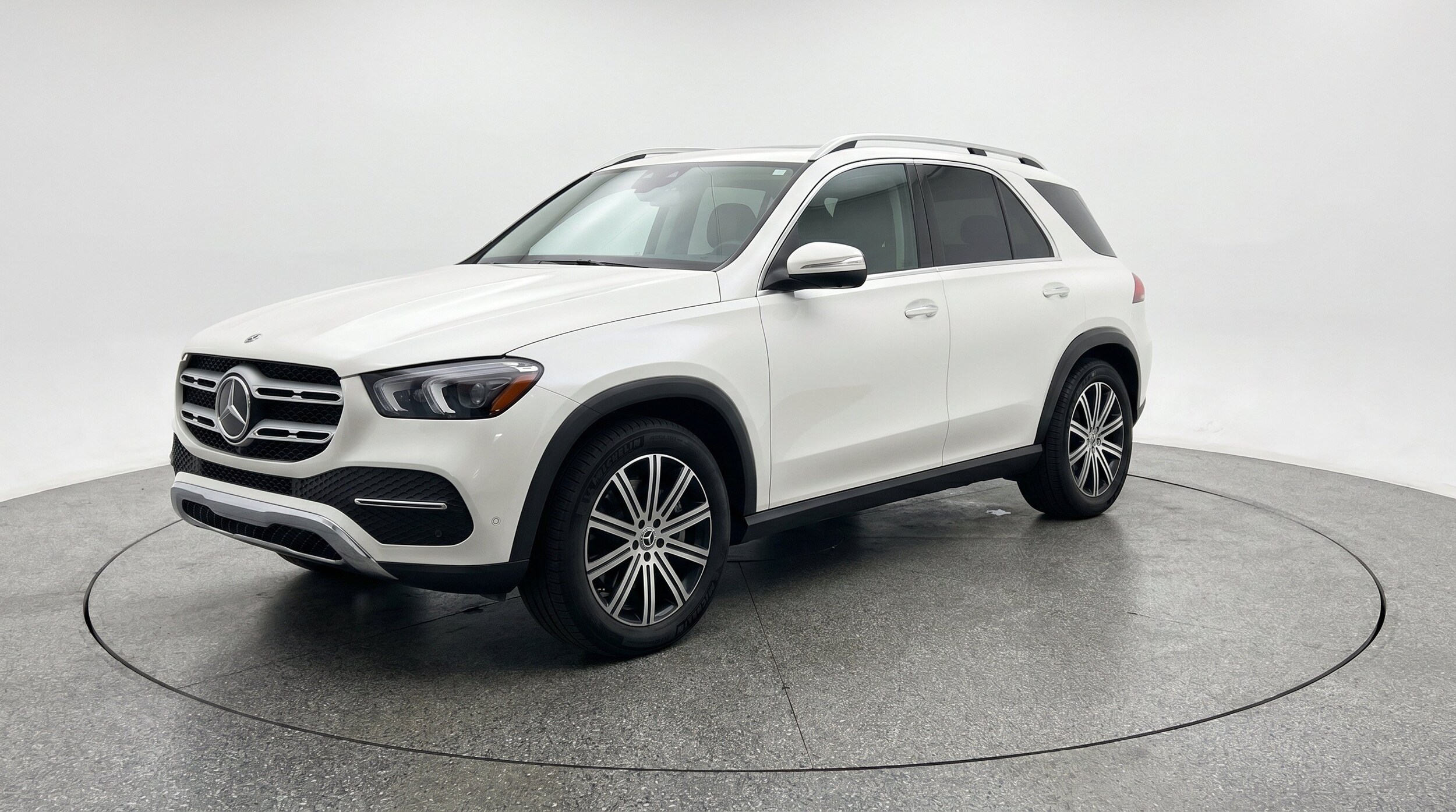 Thumbnail: 2026 Mercedes-Benz GLE - 3