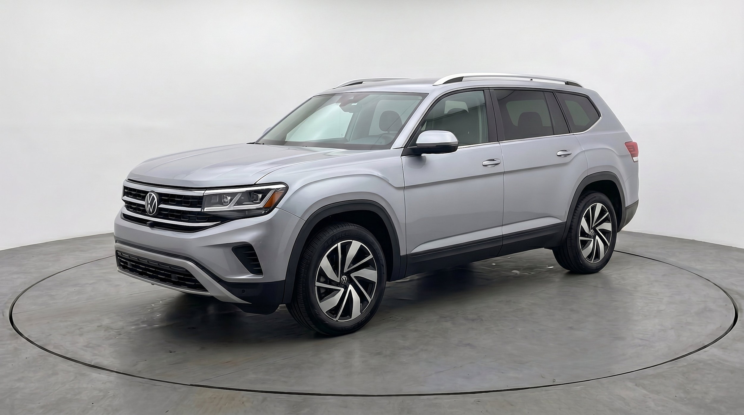 Thumbnail: 2026 Volkswagen Atlas - 3