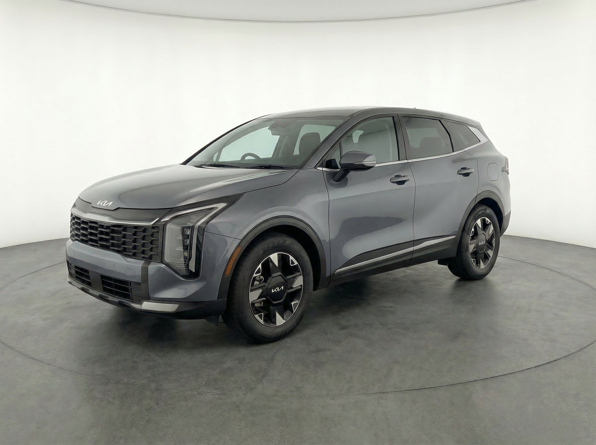 Thumbnail: 2026 Kia Sportage - 3