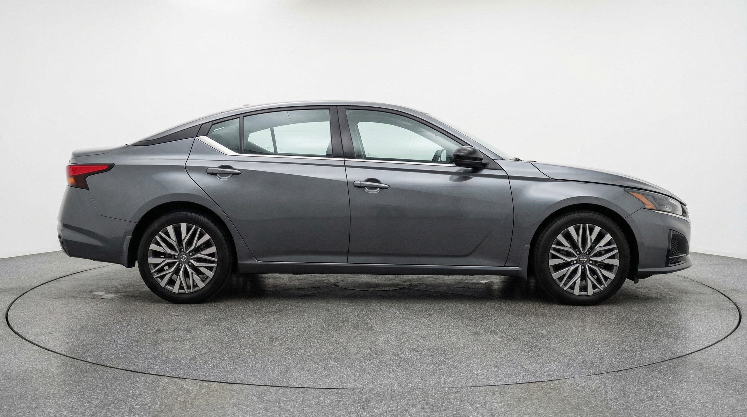 Thumbnail: 2025 Nissan Altima - 8