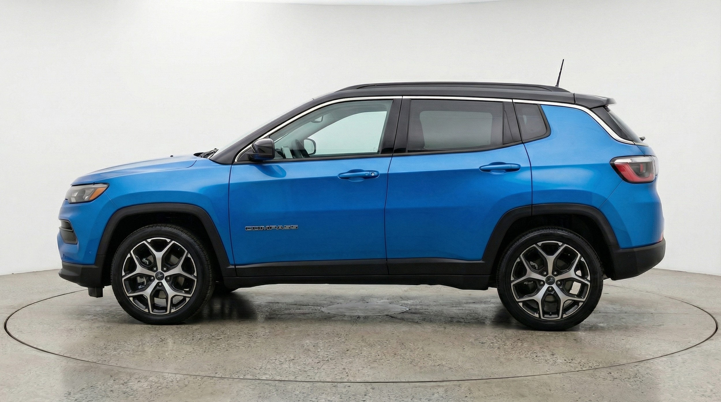 Thumbnail: 2025 Jeep Compass - 4
