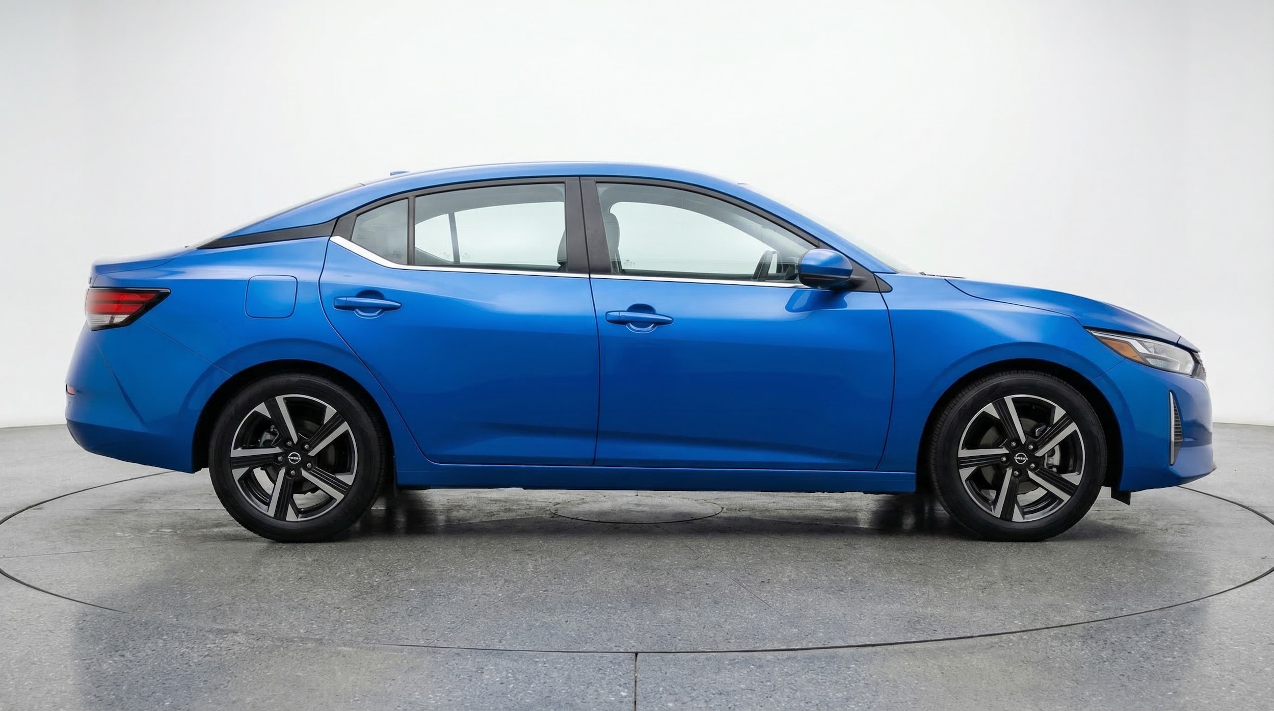 Thumbnail: 2025 Nissan Sentra - 8