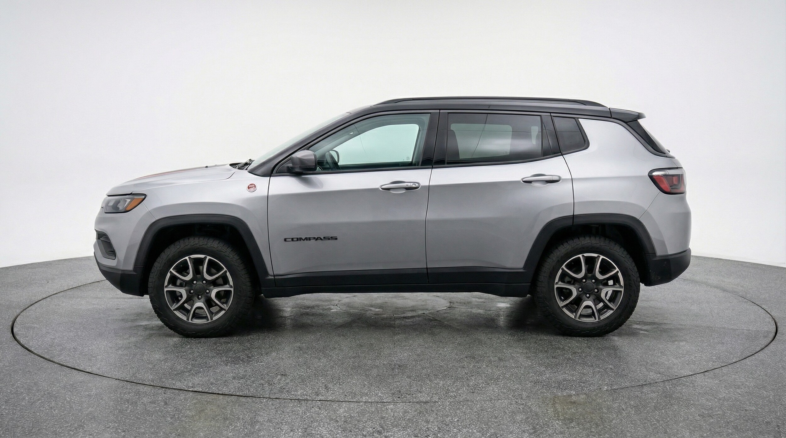 Thumbnail: 2025 Jeep Compass - 4