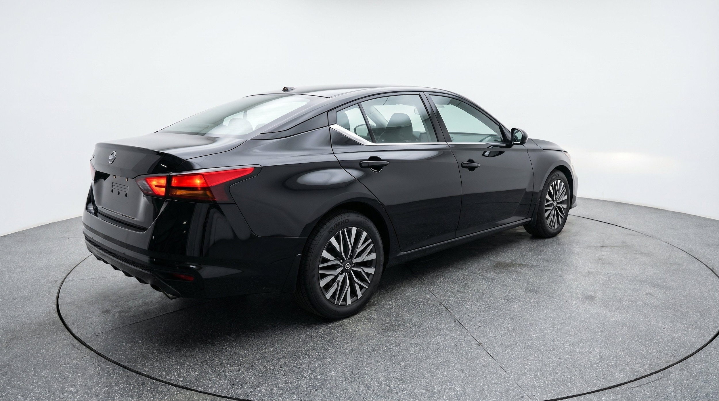 Thumbnail: 2026 Nissan Altima - 9
