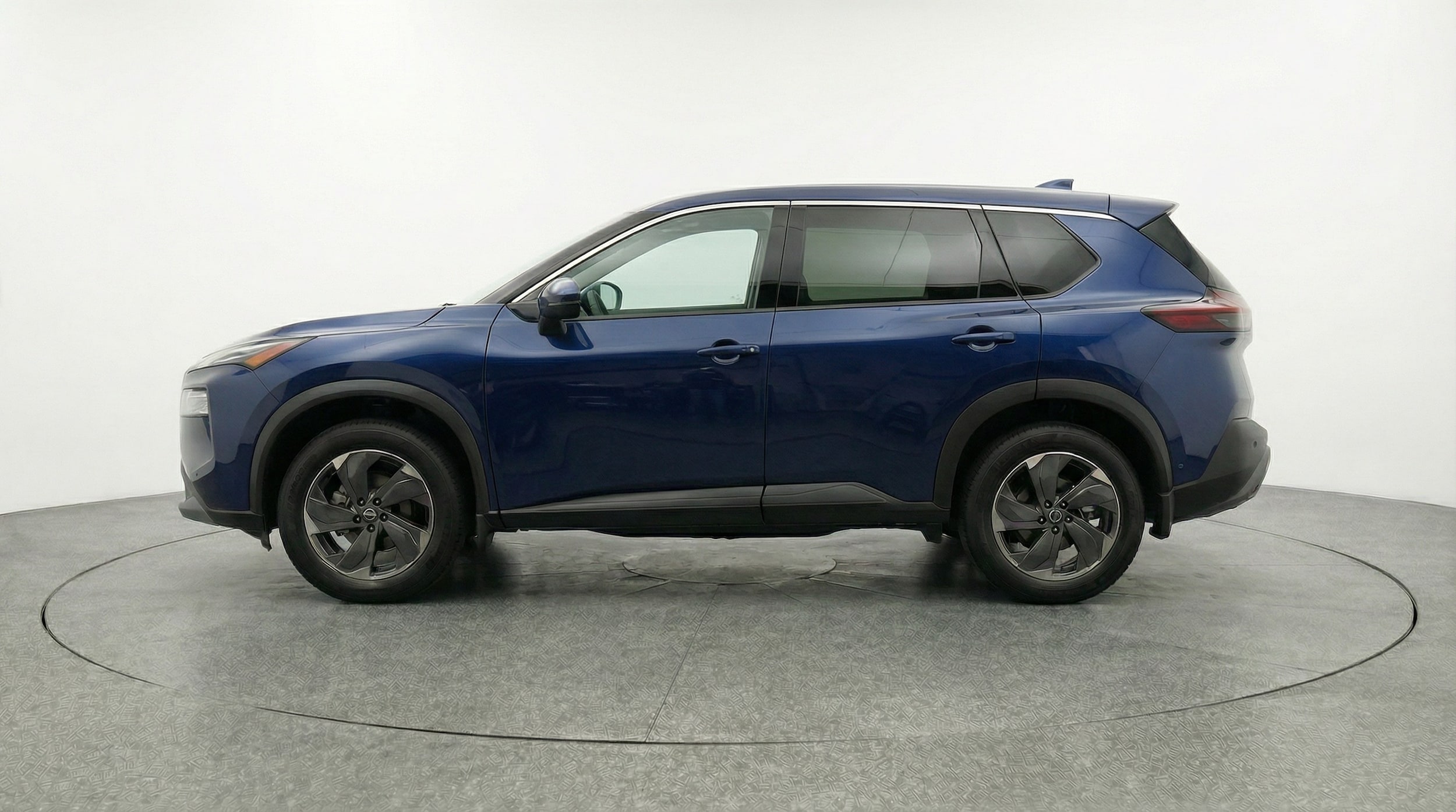 Thumbnail: 2025 Nissan Rogue - 4