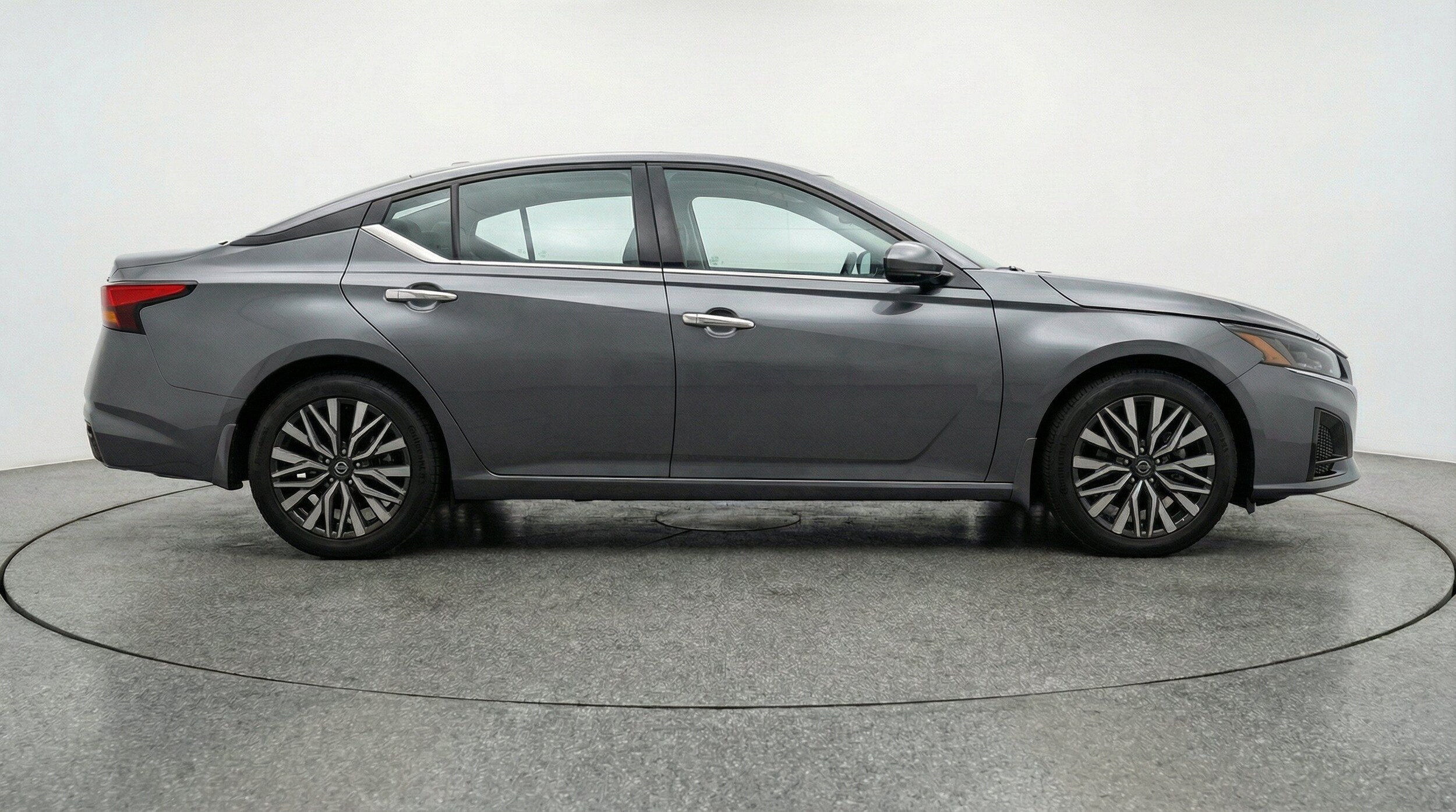 Thumbnail: 2025 Nissan Altima - 11