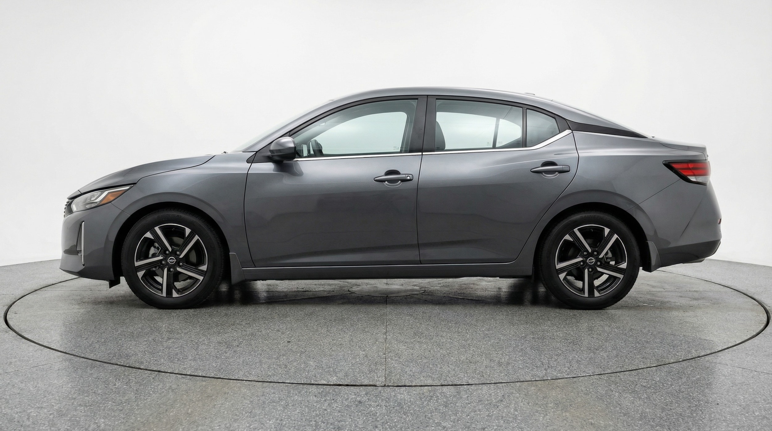 Thumbnail: 2025 Nissan Sentra - 4