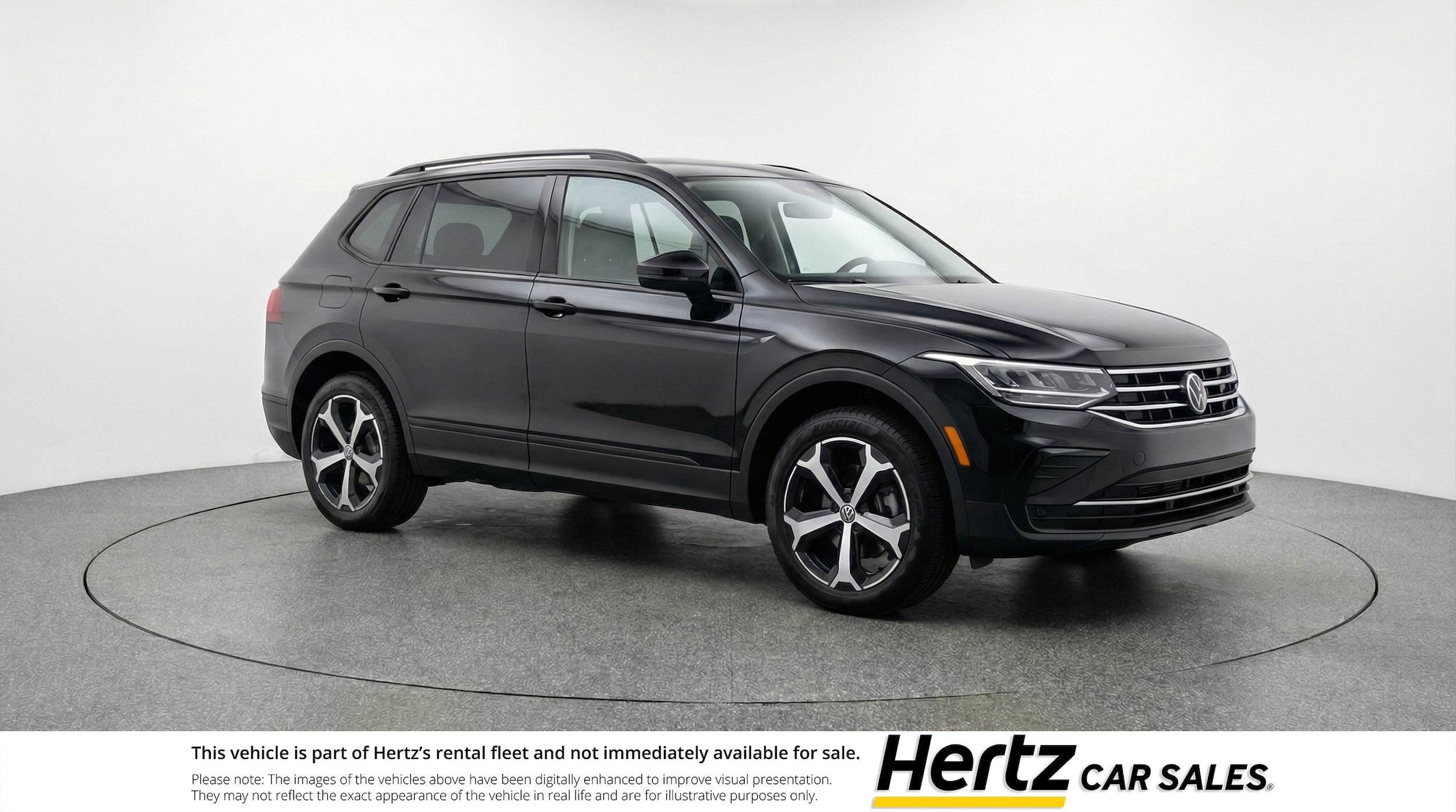 Thumbnail: 2026 Volkswagen Tiguan - 1
