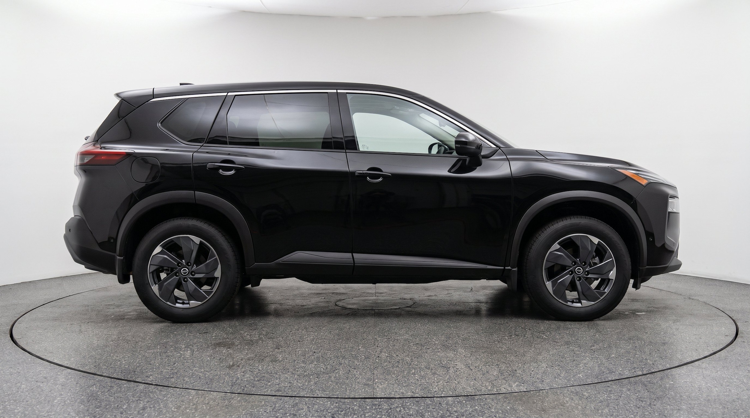 Thumbnail: 2025 Nissan Rogue - 10