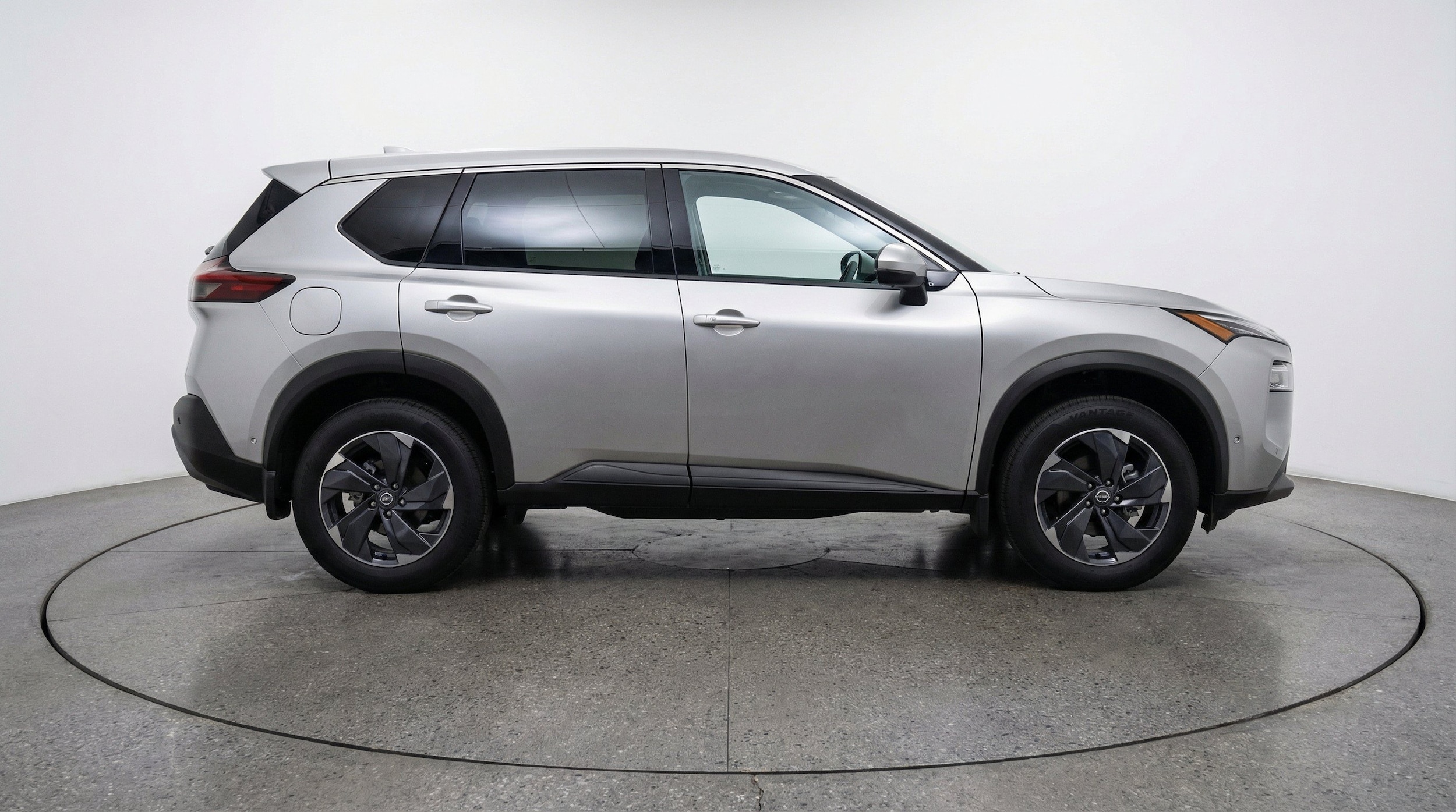 Thumbnail: 2025 Nissan Rogue - 11