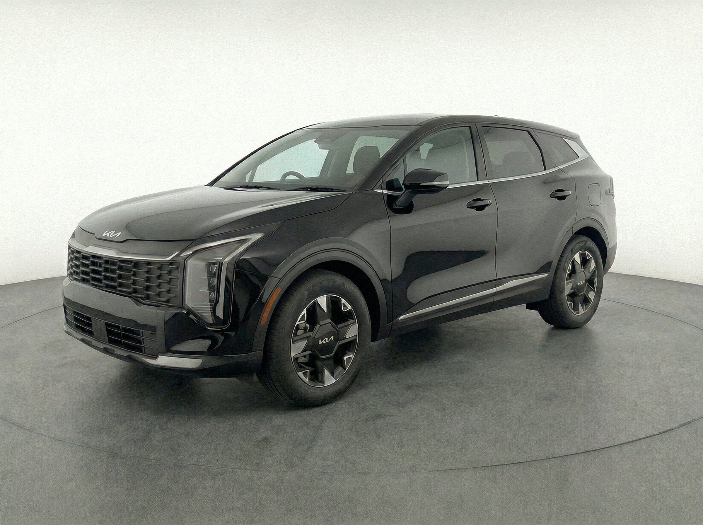 Thumbnail: 2026 Kia Sportage - 3