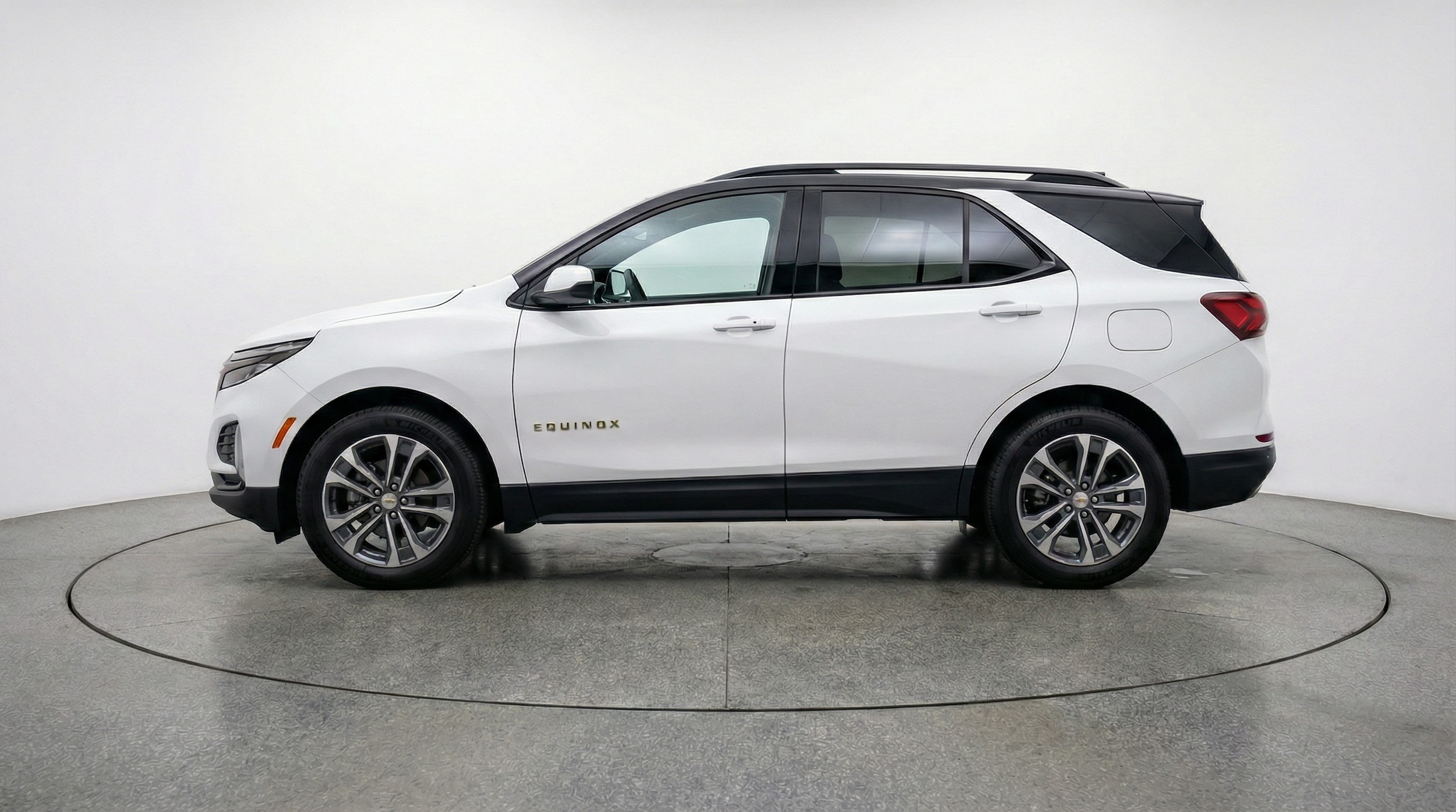 Thumbnail: 2025 Chevrolet Equinox - 4