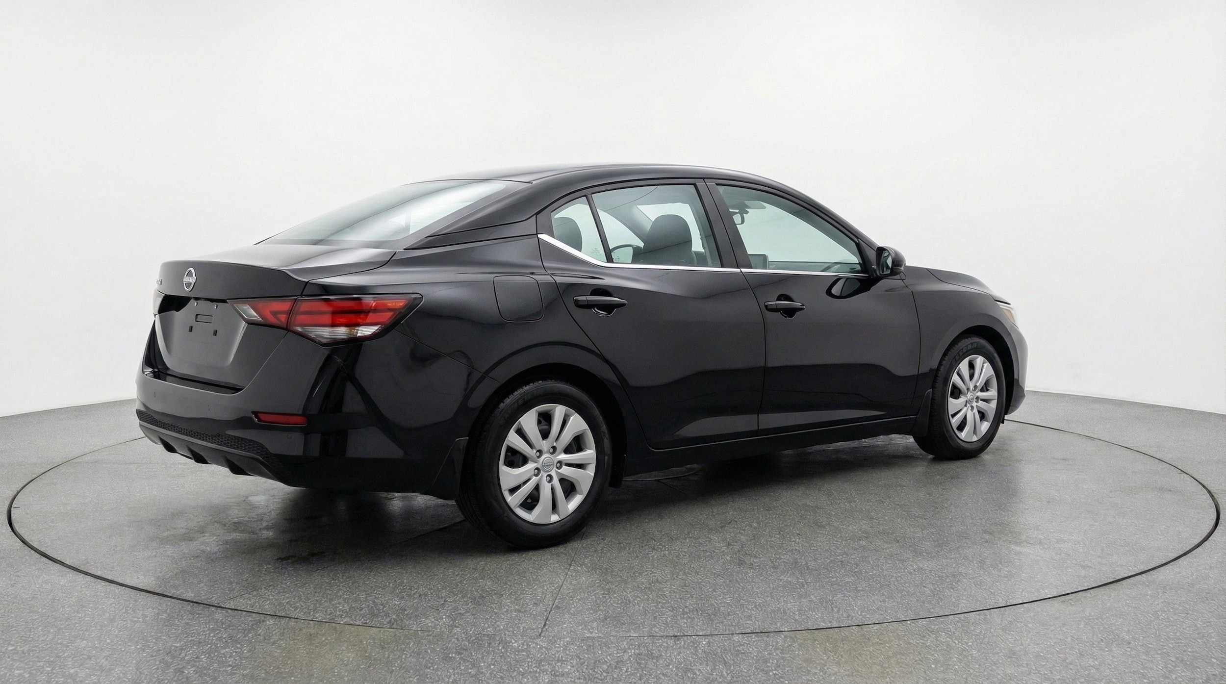Thumbnail: 2025 Nissan Sentra - 9