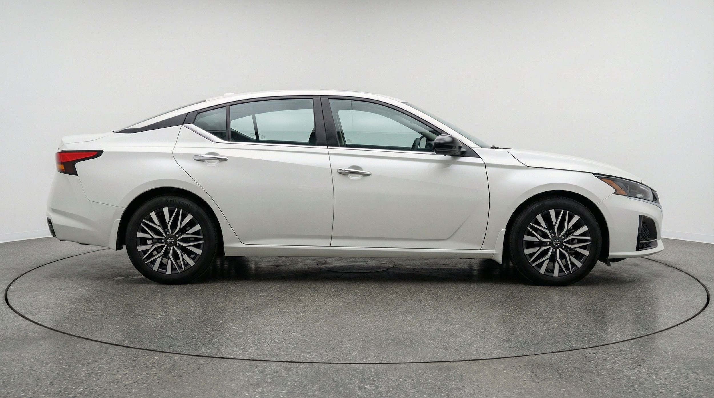 Thumbnail: 2025 Nissan Altima - 11