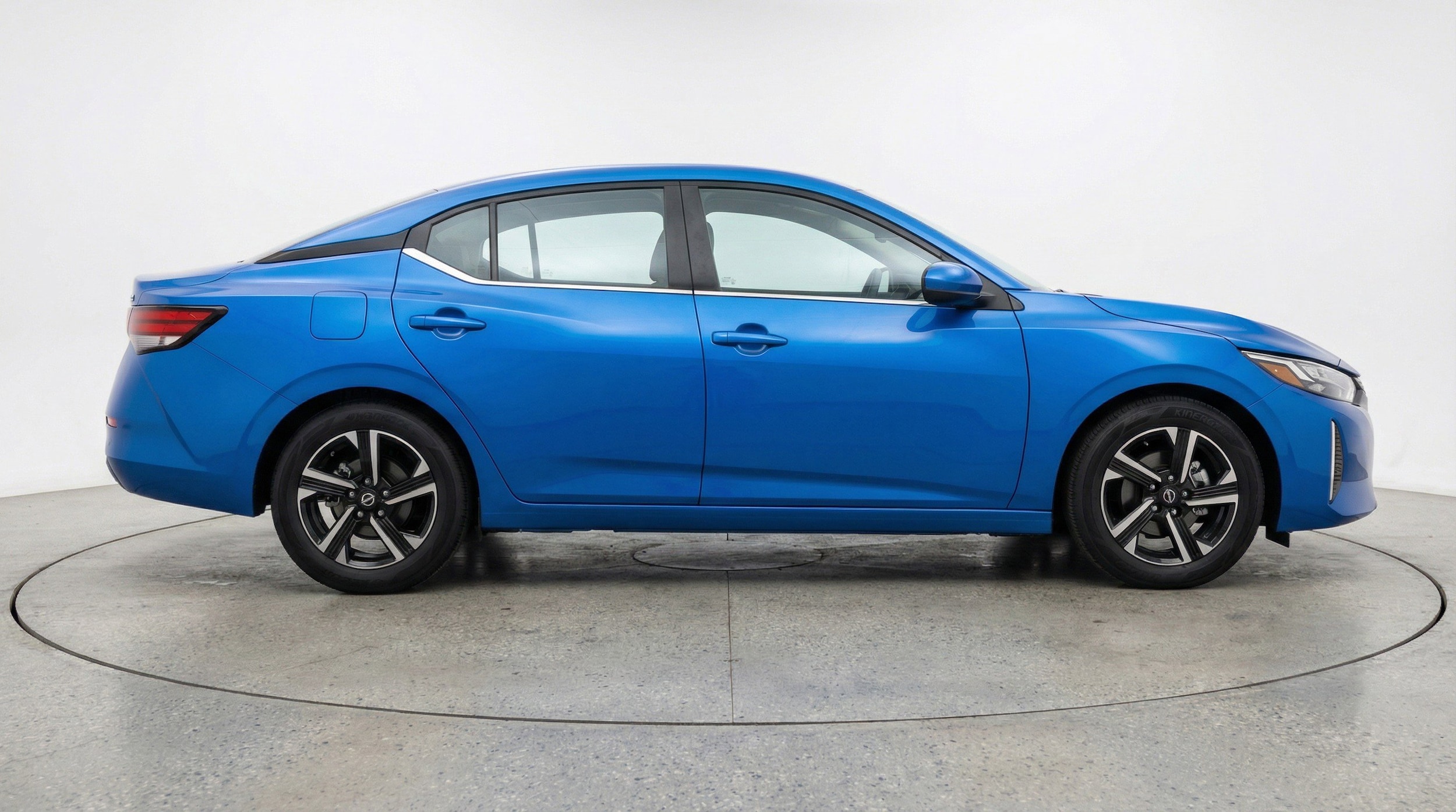 Thumbnail: 2025 Nissan Sentra - 11