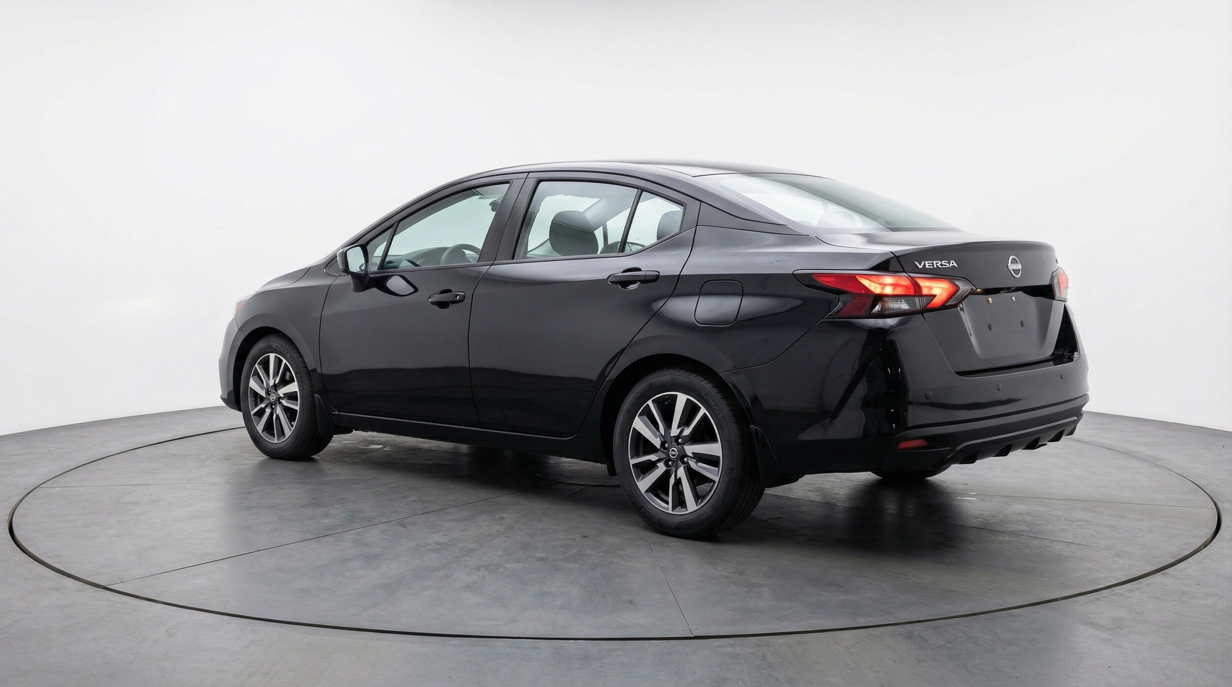 Thumbnail: 2025 Nissan Versa - 5