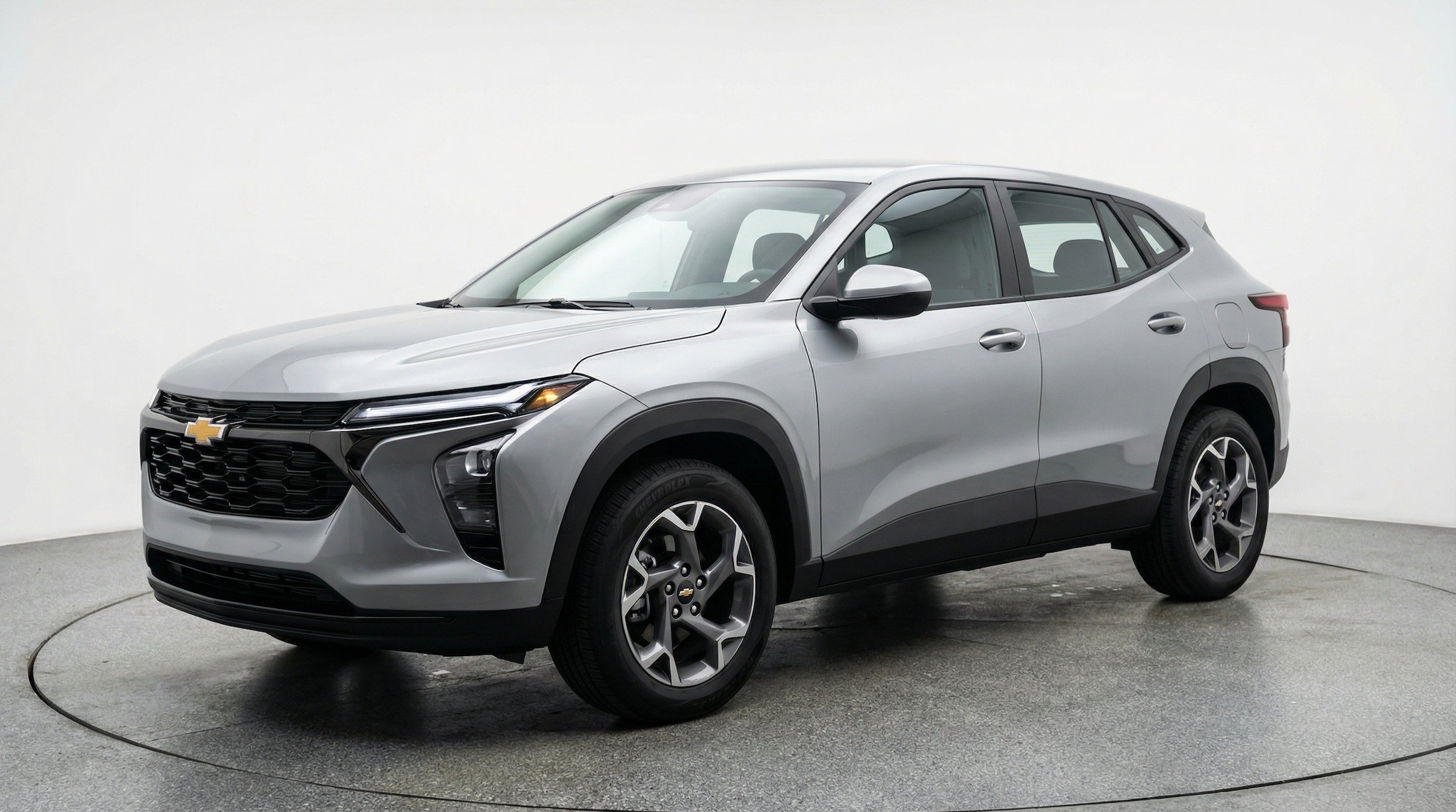 Thumbnail: 2025 Chevrolet Trax - 3