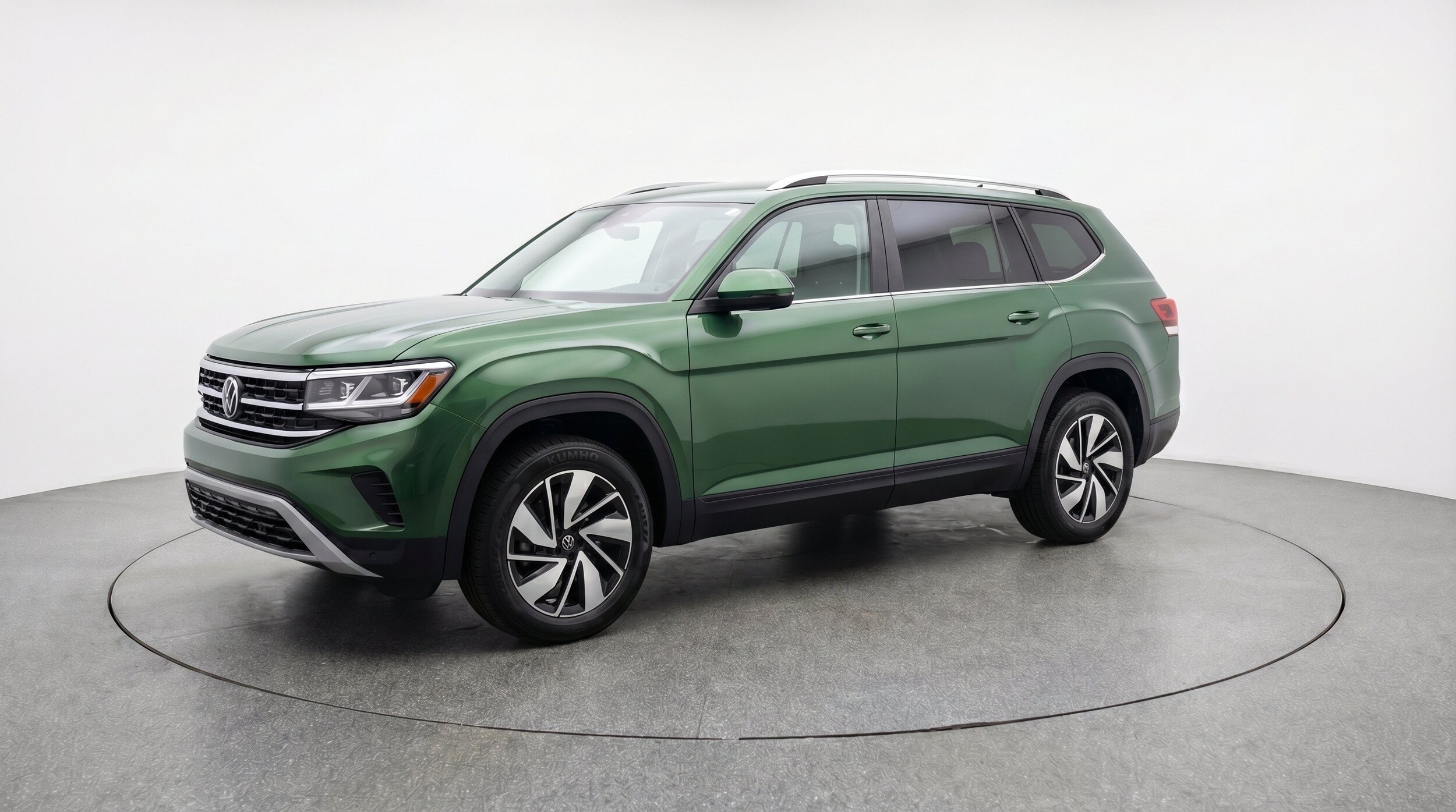 Thumbnail: 2026 Volkswagen Atlas - 3
