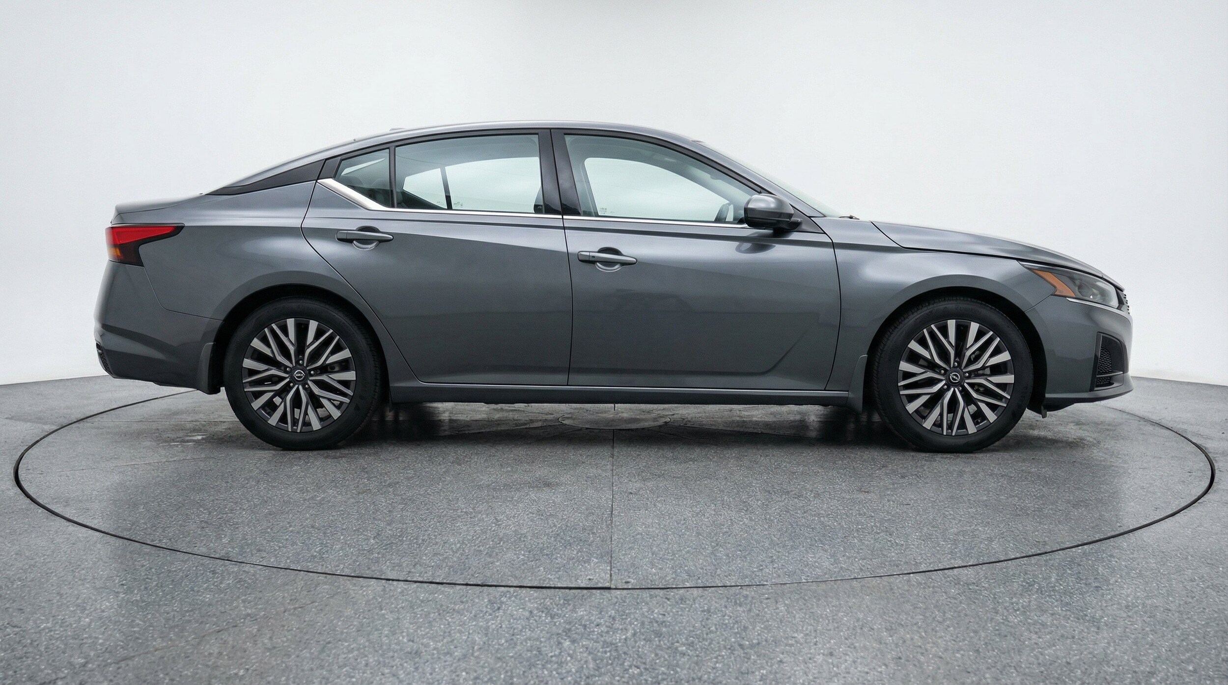 Thumbnail: 2025 Nissan Altima - 11
