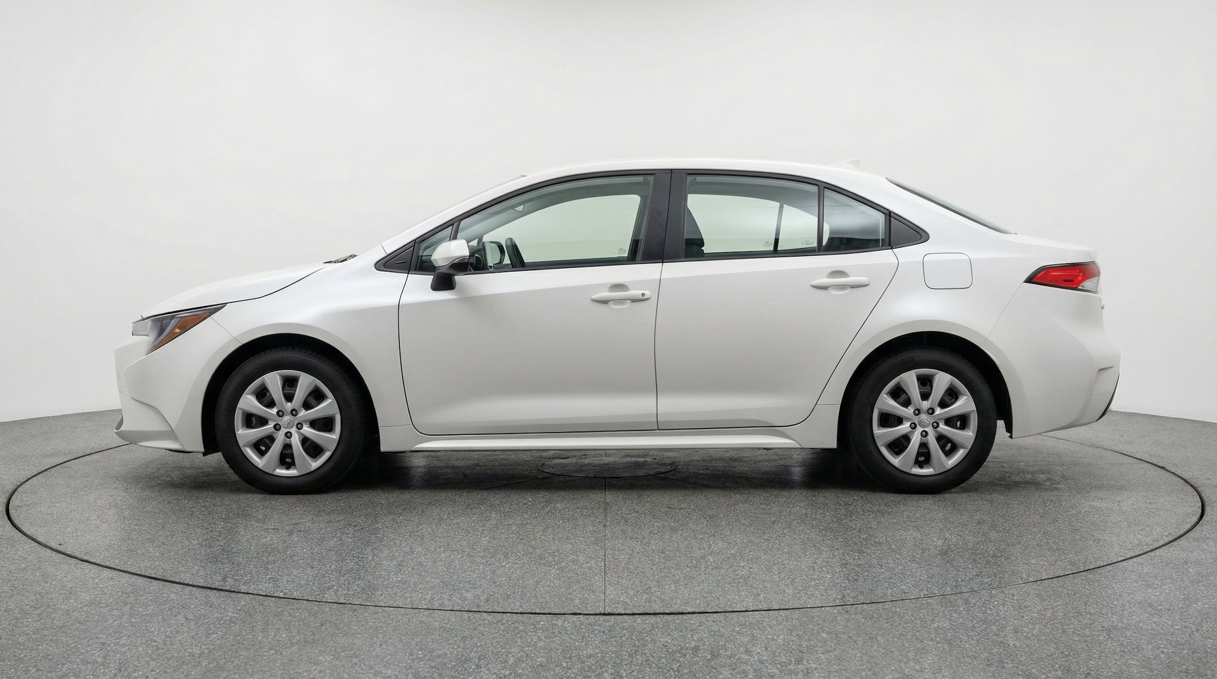 Thumbnail: 2025 Toyota Corolla - 5