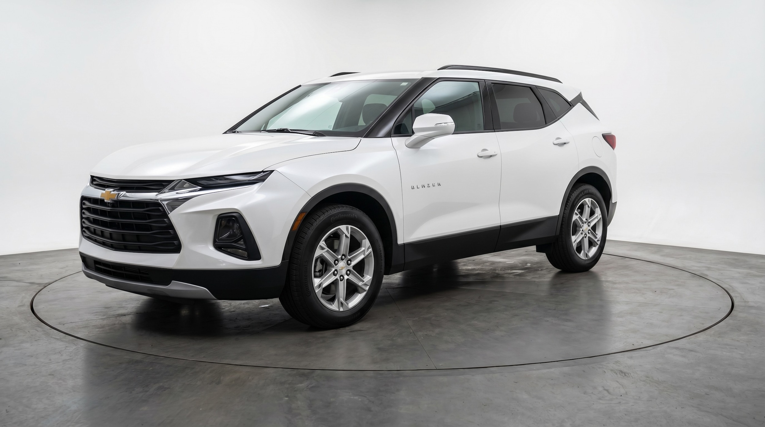 Thumbnail: 2025 Chevrolet Blazer - 3
