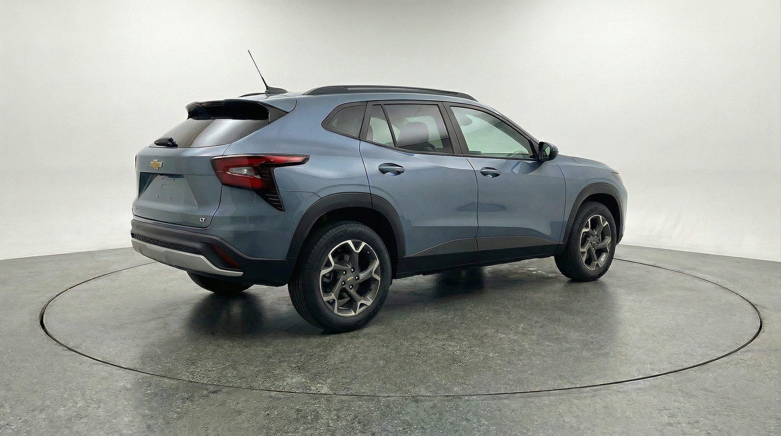 Thumbnail: 2025 Chevrolet Trax - 7