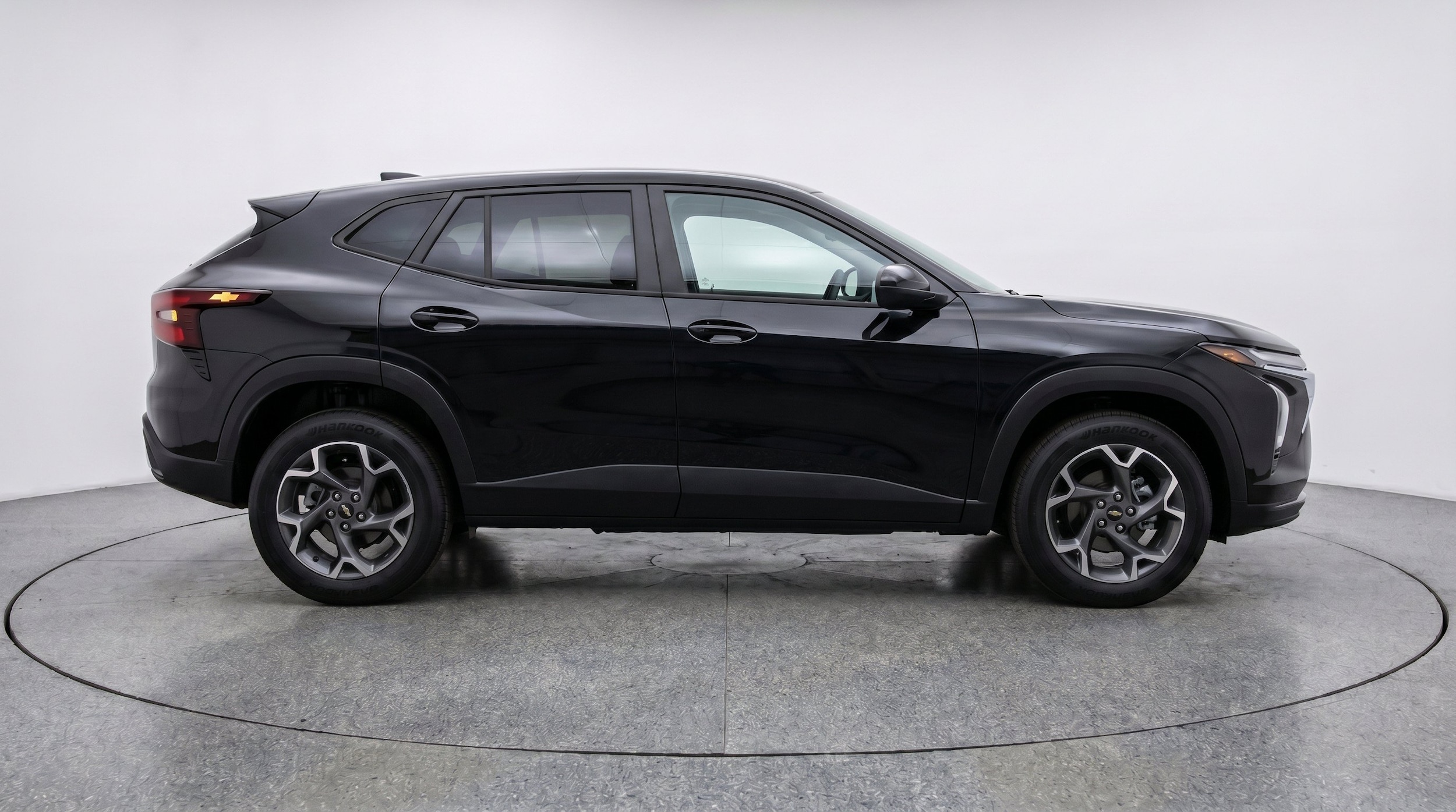 Thumbnail: 2025 Chevrolet Trax - 11