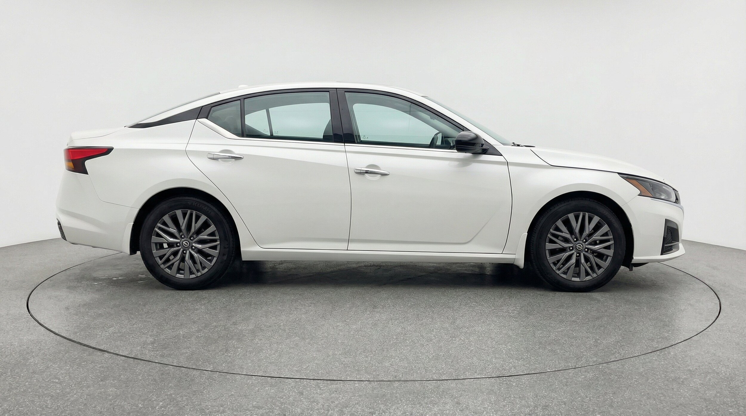 Thumbnail: 2025 Nissan Altima - 11