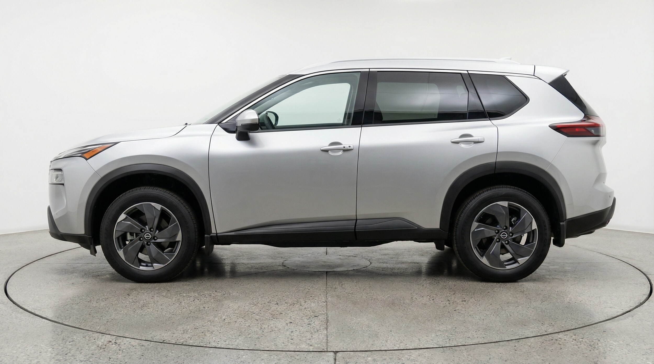 Thumbnail: 2025 Nissan Rogue - 4