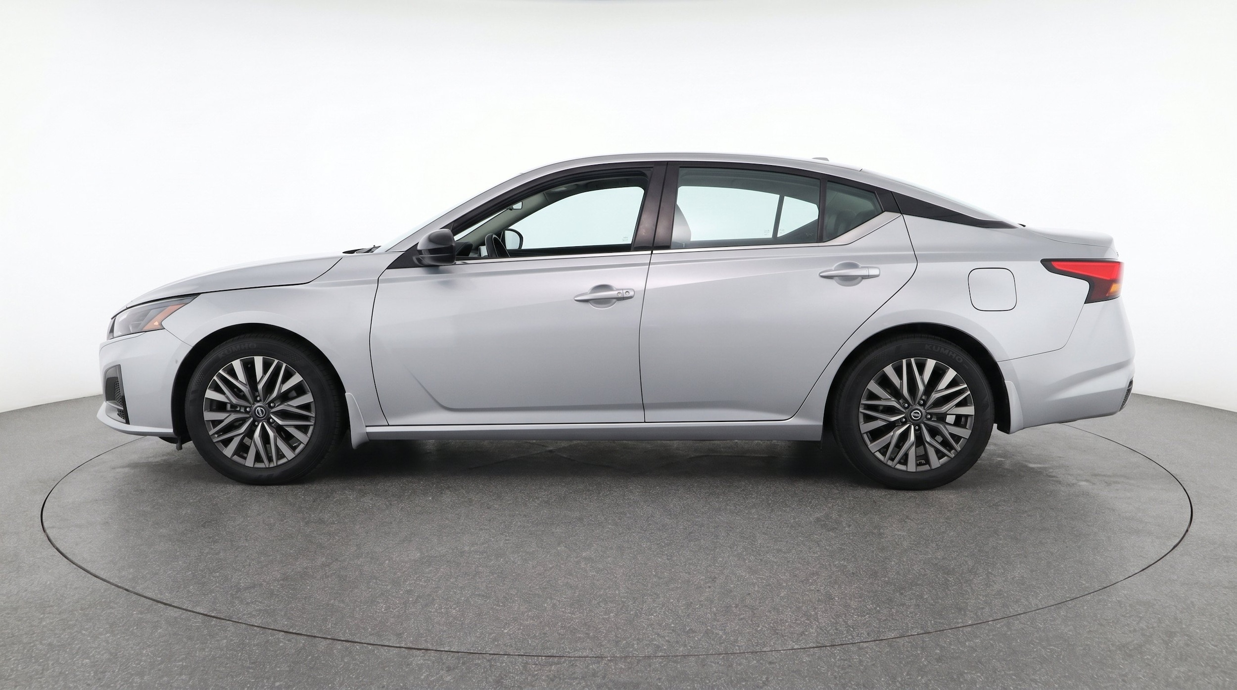 Thumbnail: 2026 Nissan Altima - 5