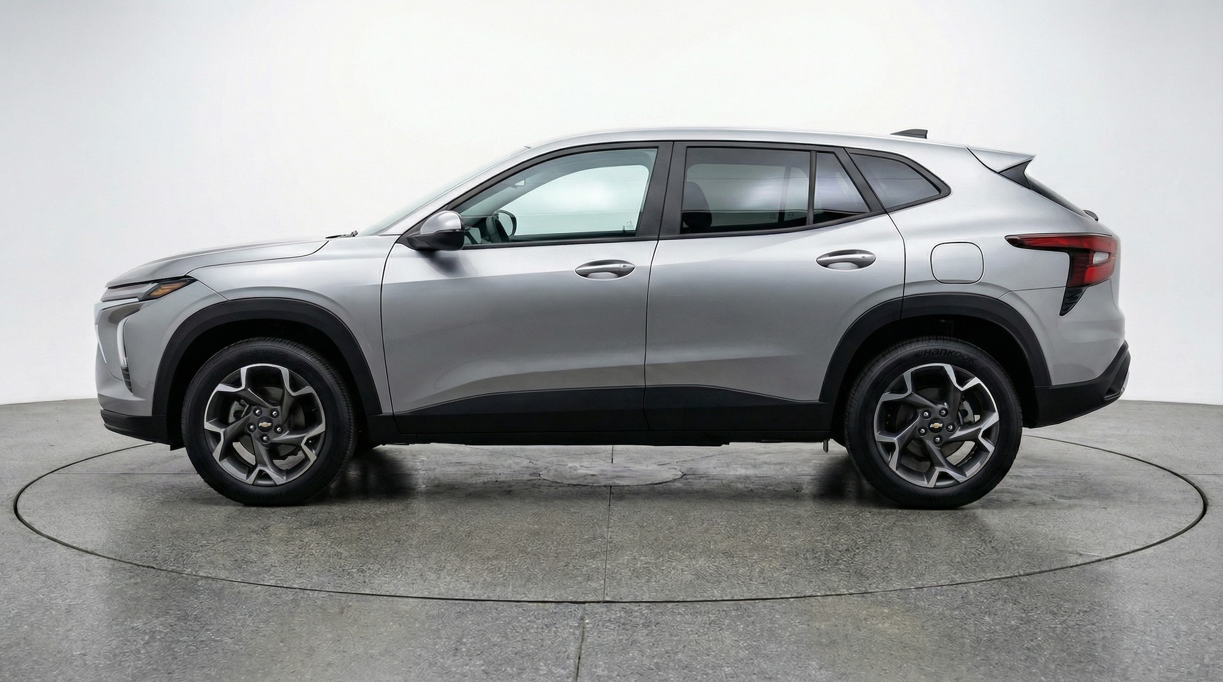 Thumbnail: 2025 Chevrolet Trax - 4