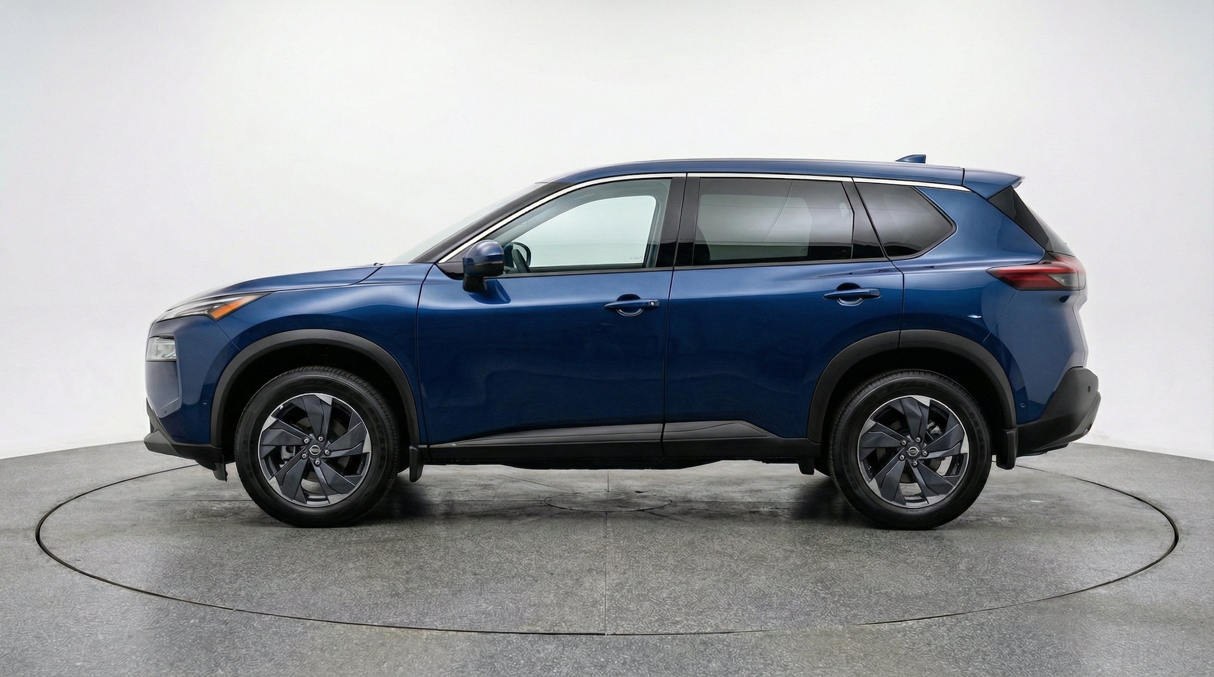 Thumbnail: 2025 Nissan Rogue - 5