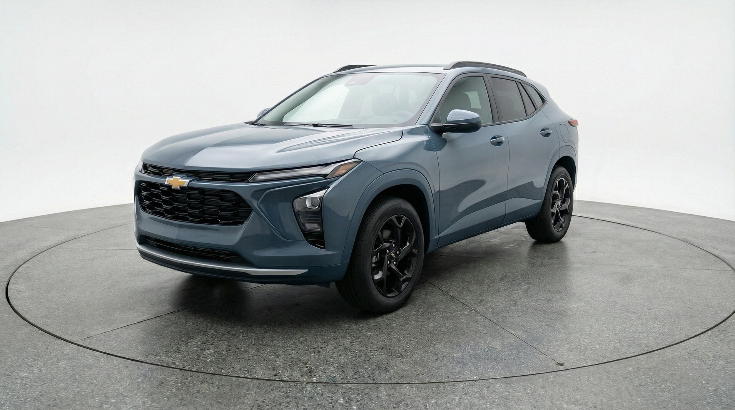 Thumbnail: 2025 Chevrolet Trax - 3