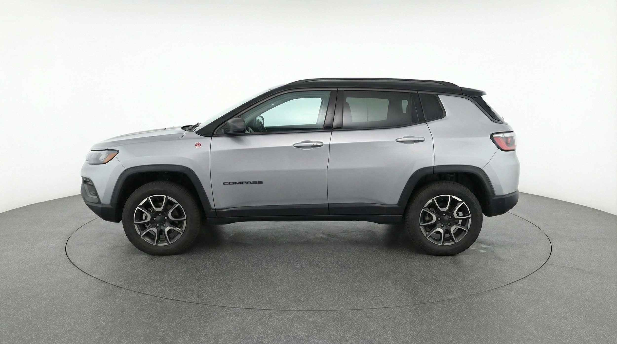 Thumbnail: 2025 Jeep Compass - 4