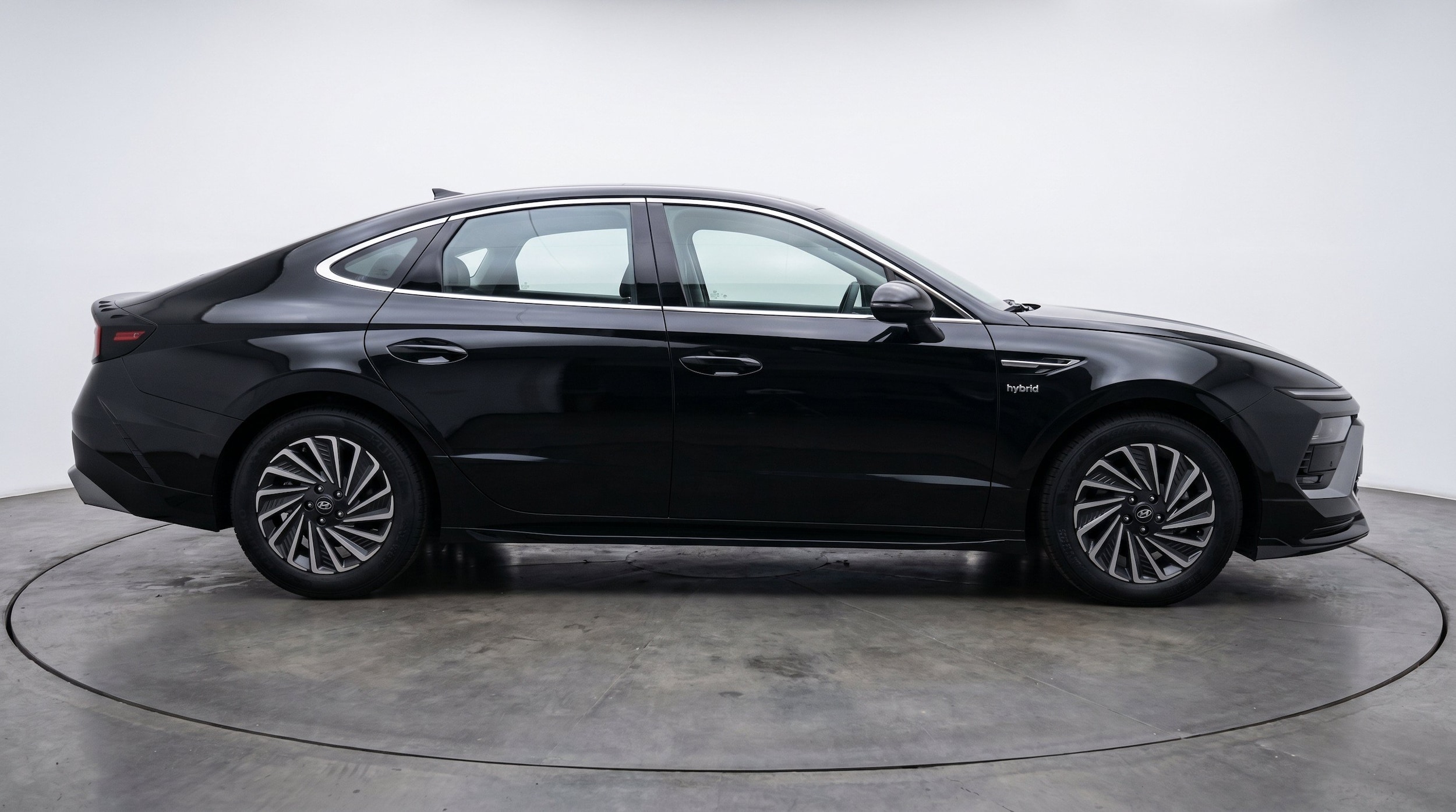 Thumbnail: 2025 Hyundai Sonata - 11
