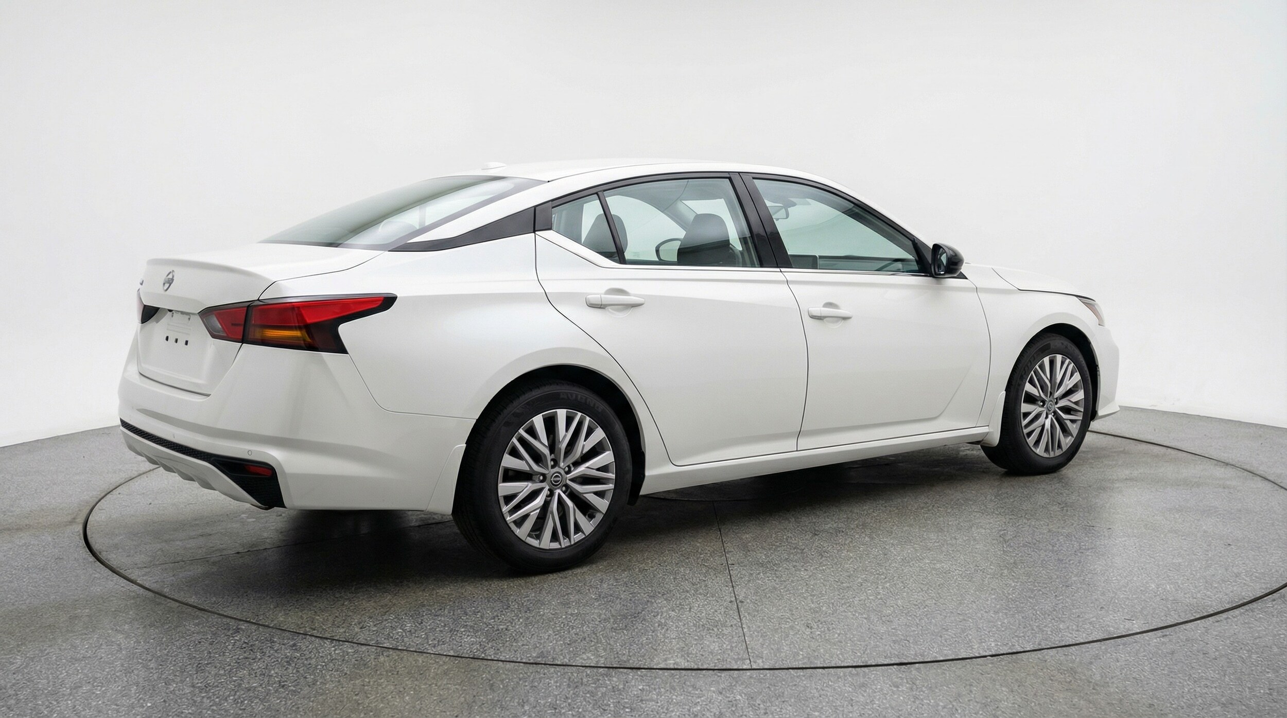 Thumbnail: 2025 Nissan Altima - 7