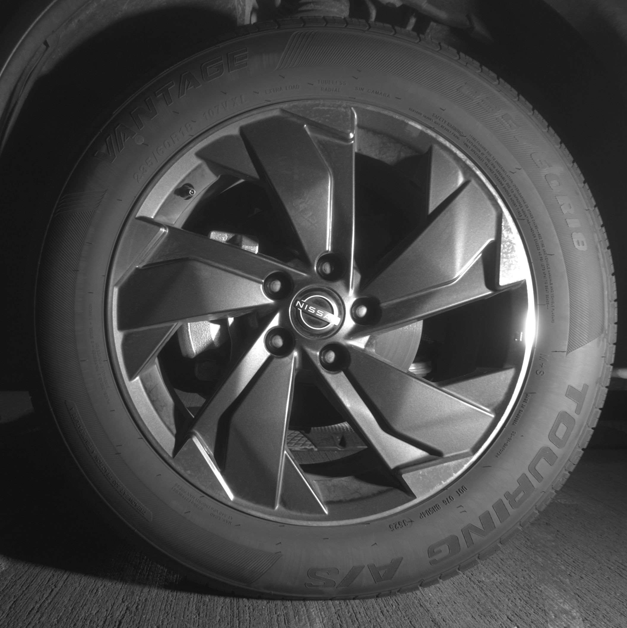 Thumbnail: 2025 Nissan Rogue - 12