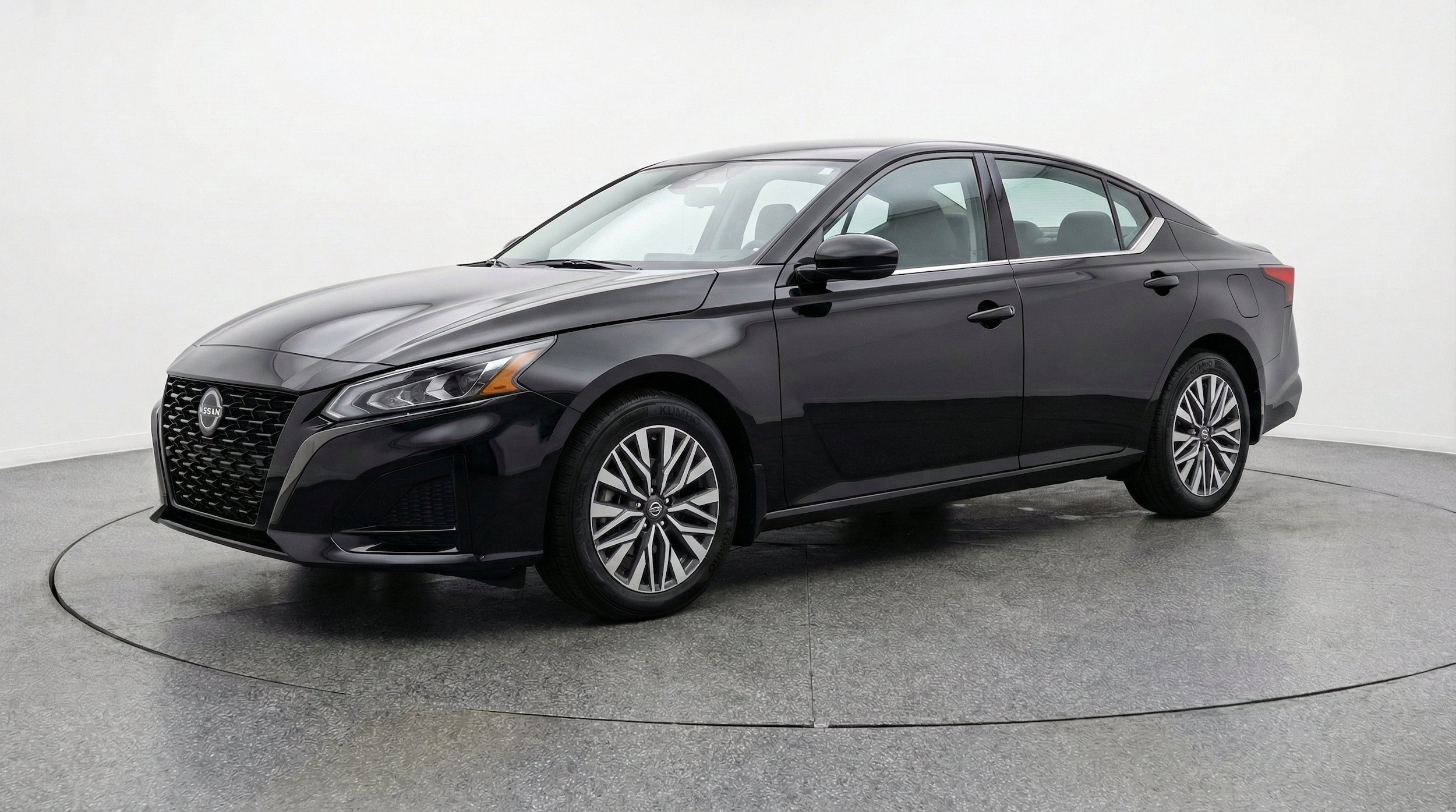 Thumbnail: 2026 Nissan Altima - 3
