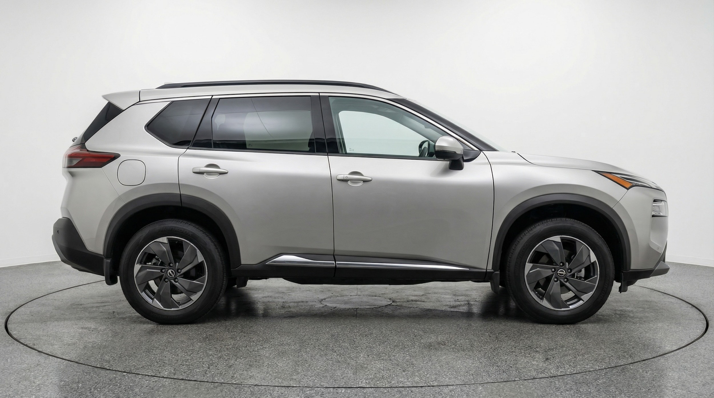 Thumbnail: 2025 Nissan Rogue - 8