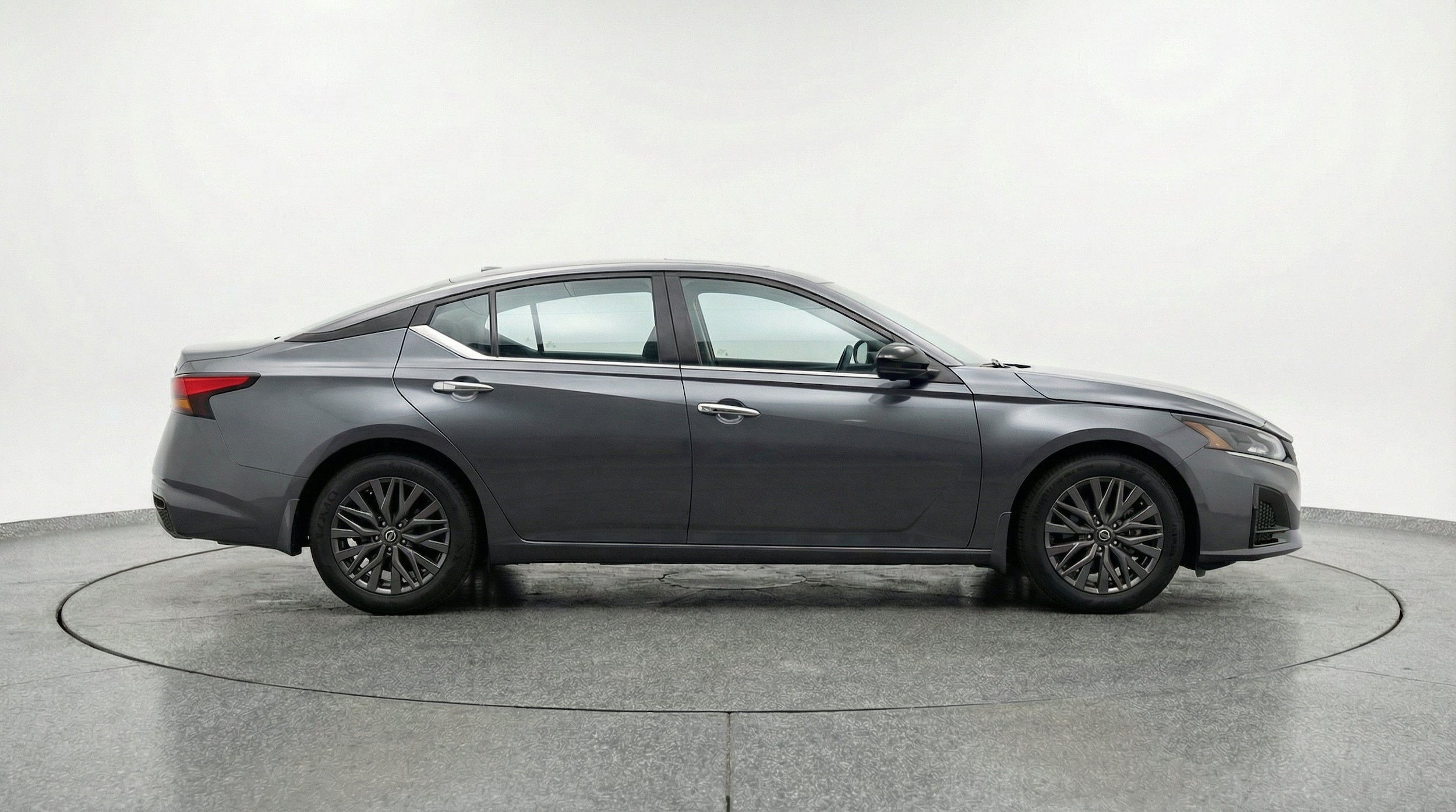 Thumbnail: 2025 Nissan Altima - 11