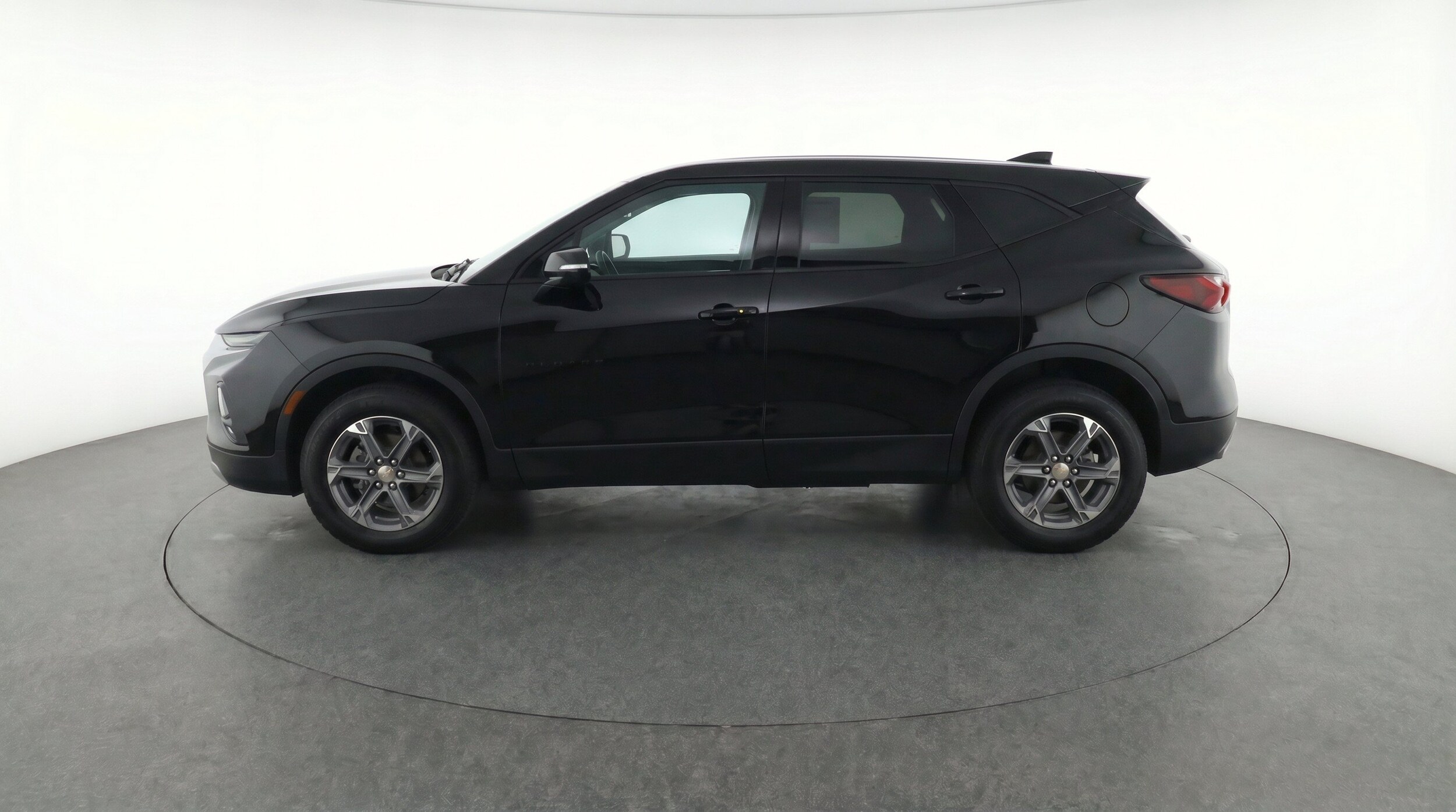 Thumbnail: 2025 Chevrolet Blazer - 5